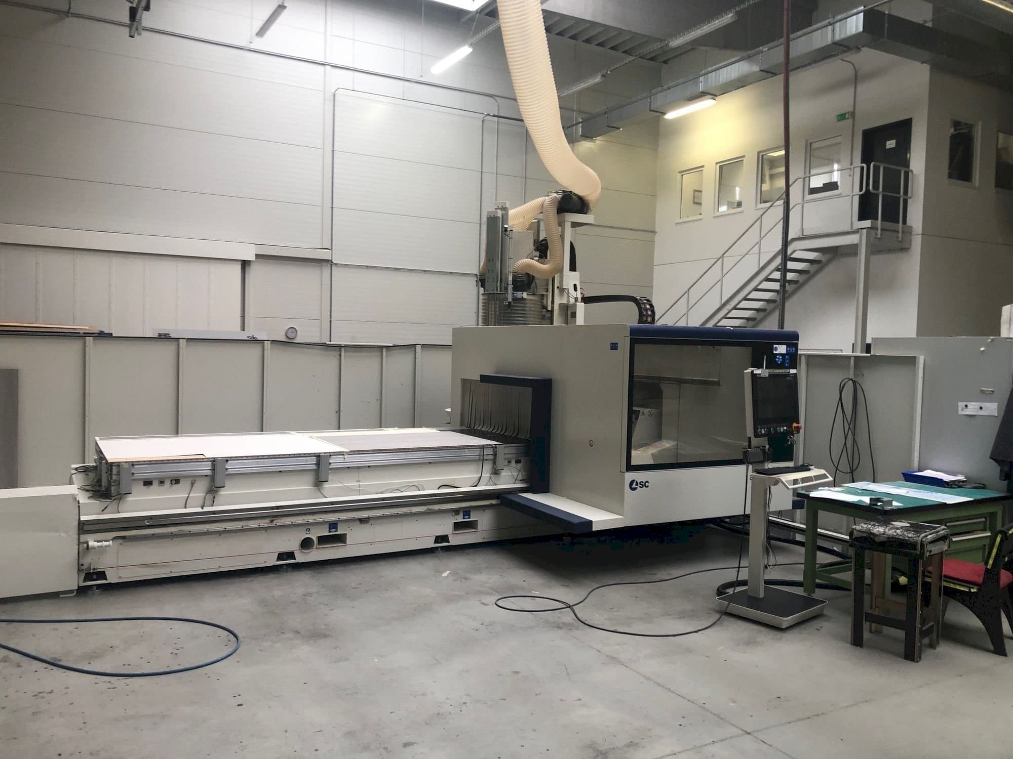 Front view of SCM ACCORD 50 FX-M  machine