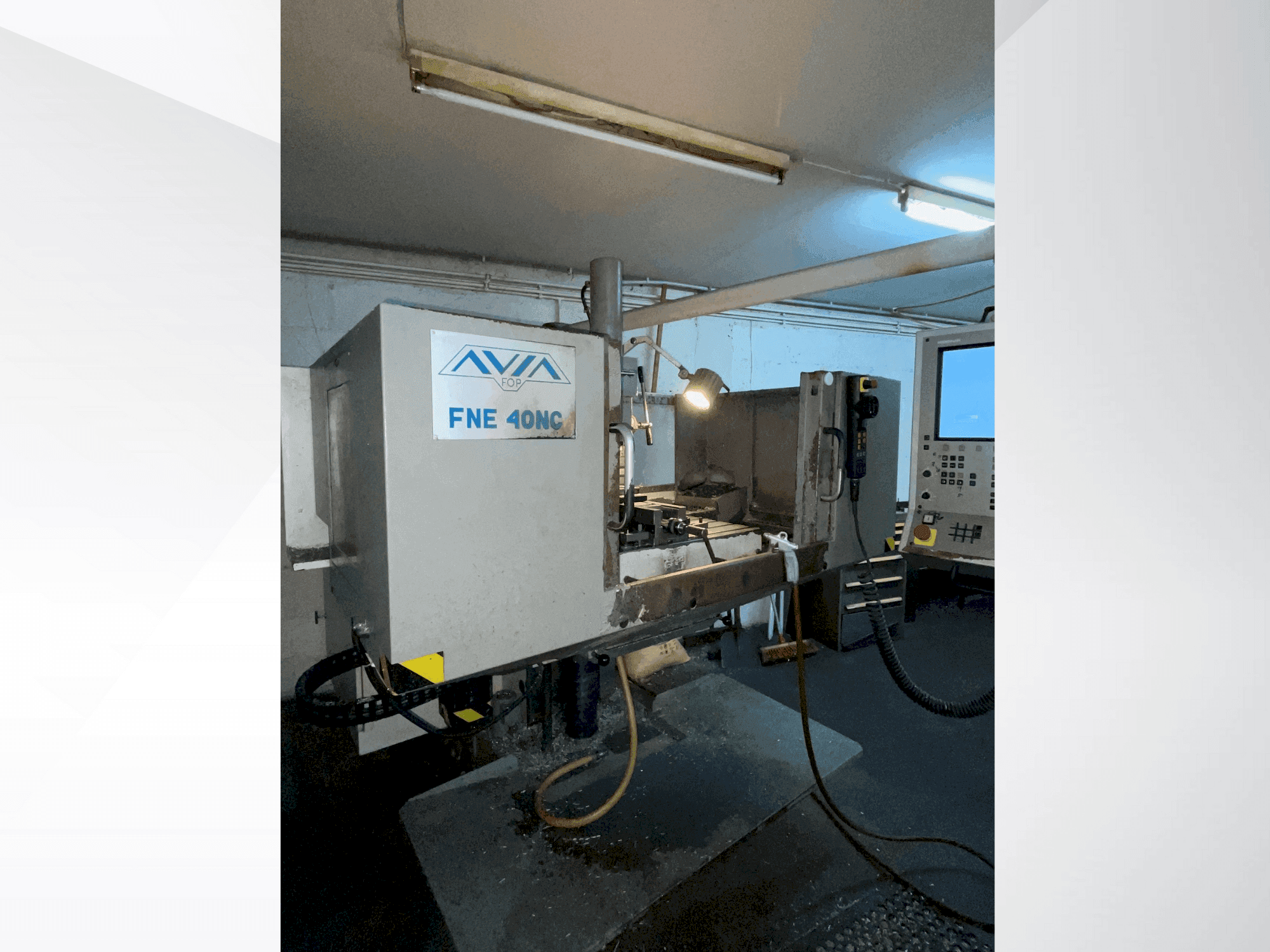 Front view of Avia									 FNE 40NC  machine