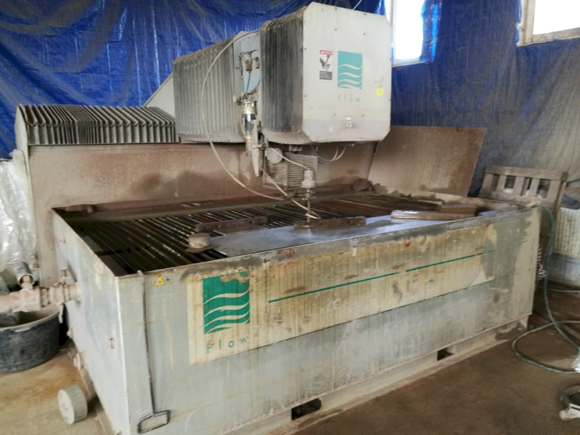 Front view of Flow IFB 2412  machine