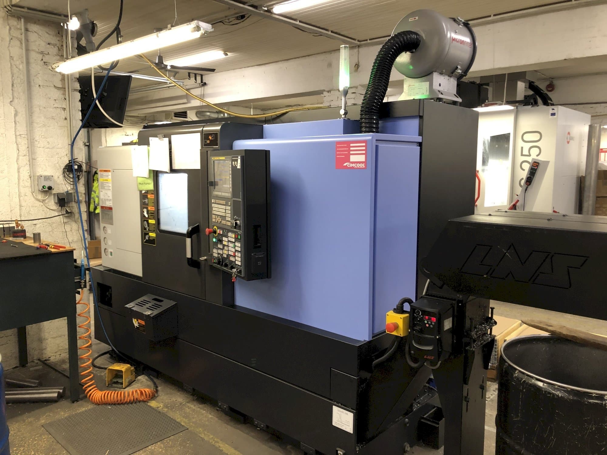 Front view of Doosan Lynx 220 LYC  machine