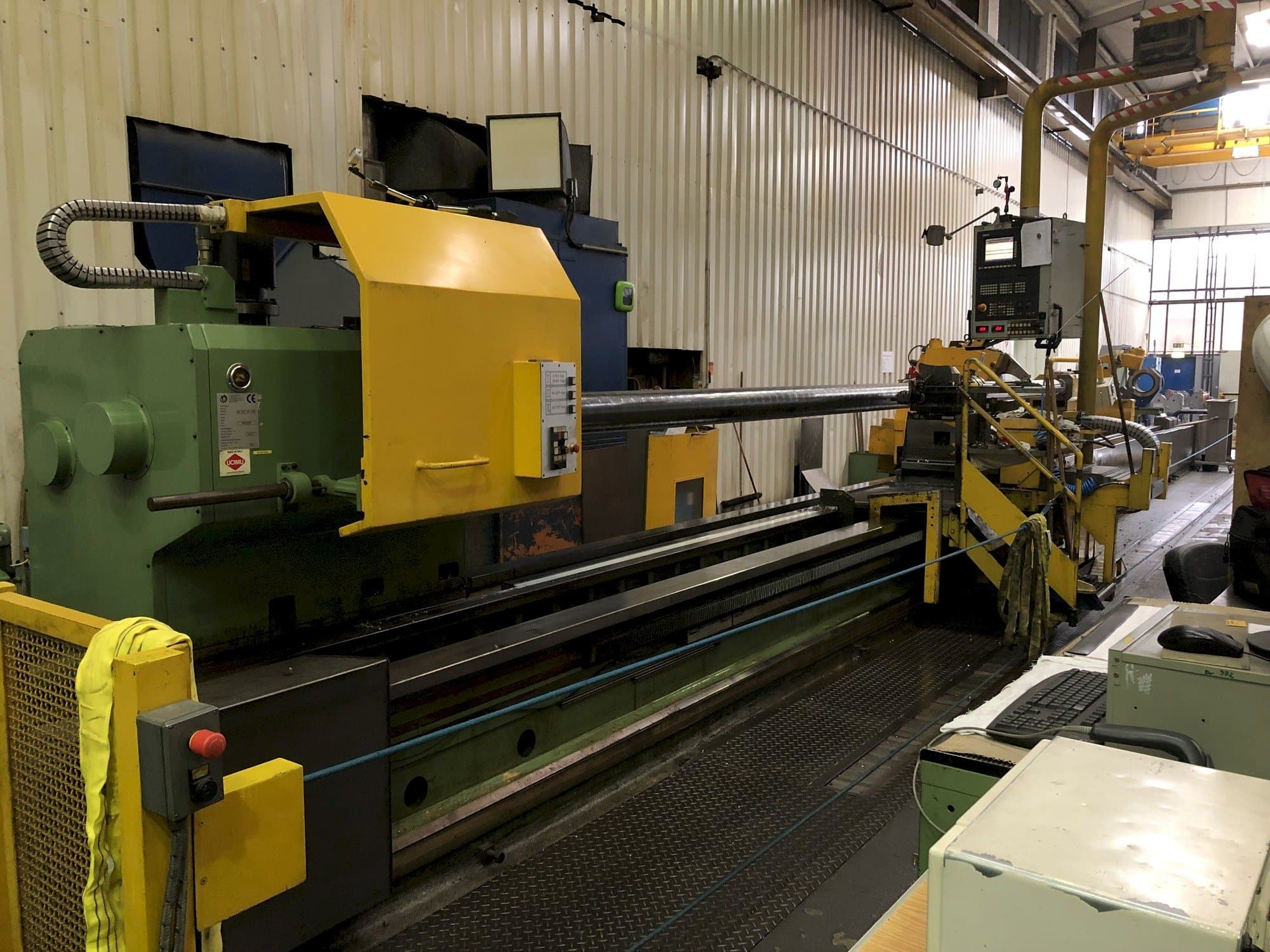 Front view of Tacchi Giacomo HD3 SERIE 105 L CNC  machine