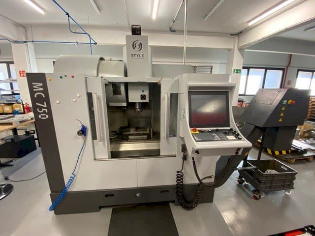 Front view of STYLE MC 750  machine