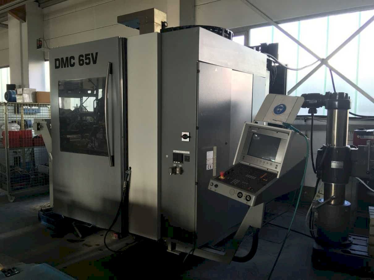 Front view of DECKEL MAHO DMC65V  machine