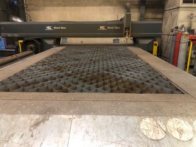 Front view of Hypertherm HPm Steel Max HPR130  machine