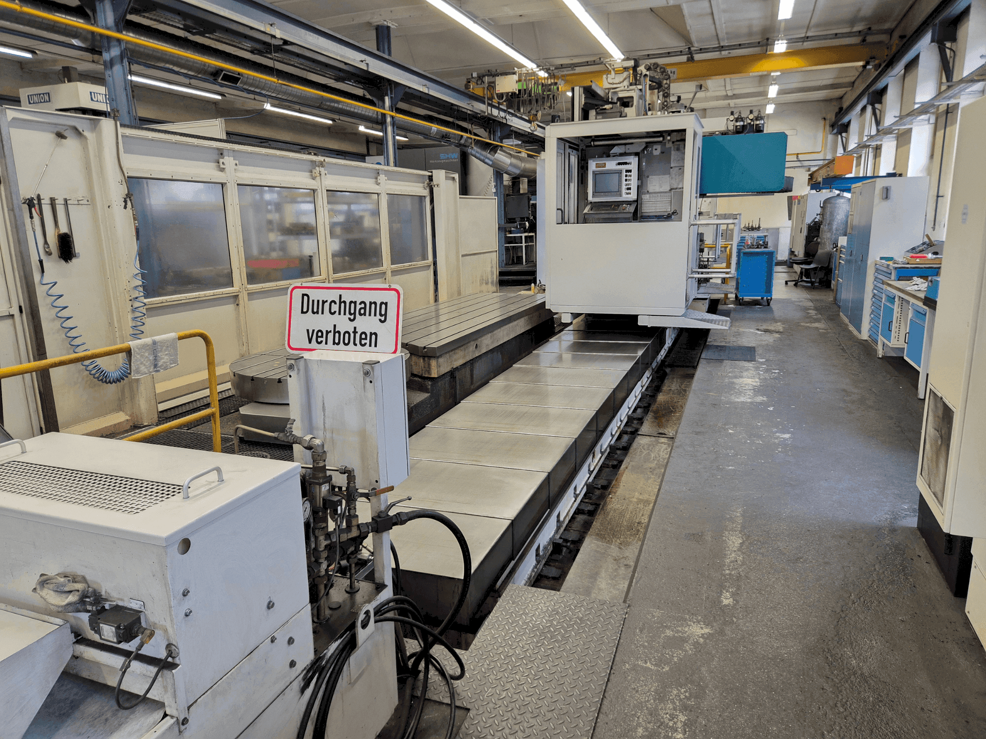 Front view of SHW Powerspeed 5  machine