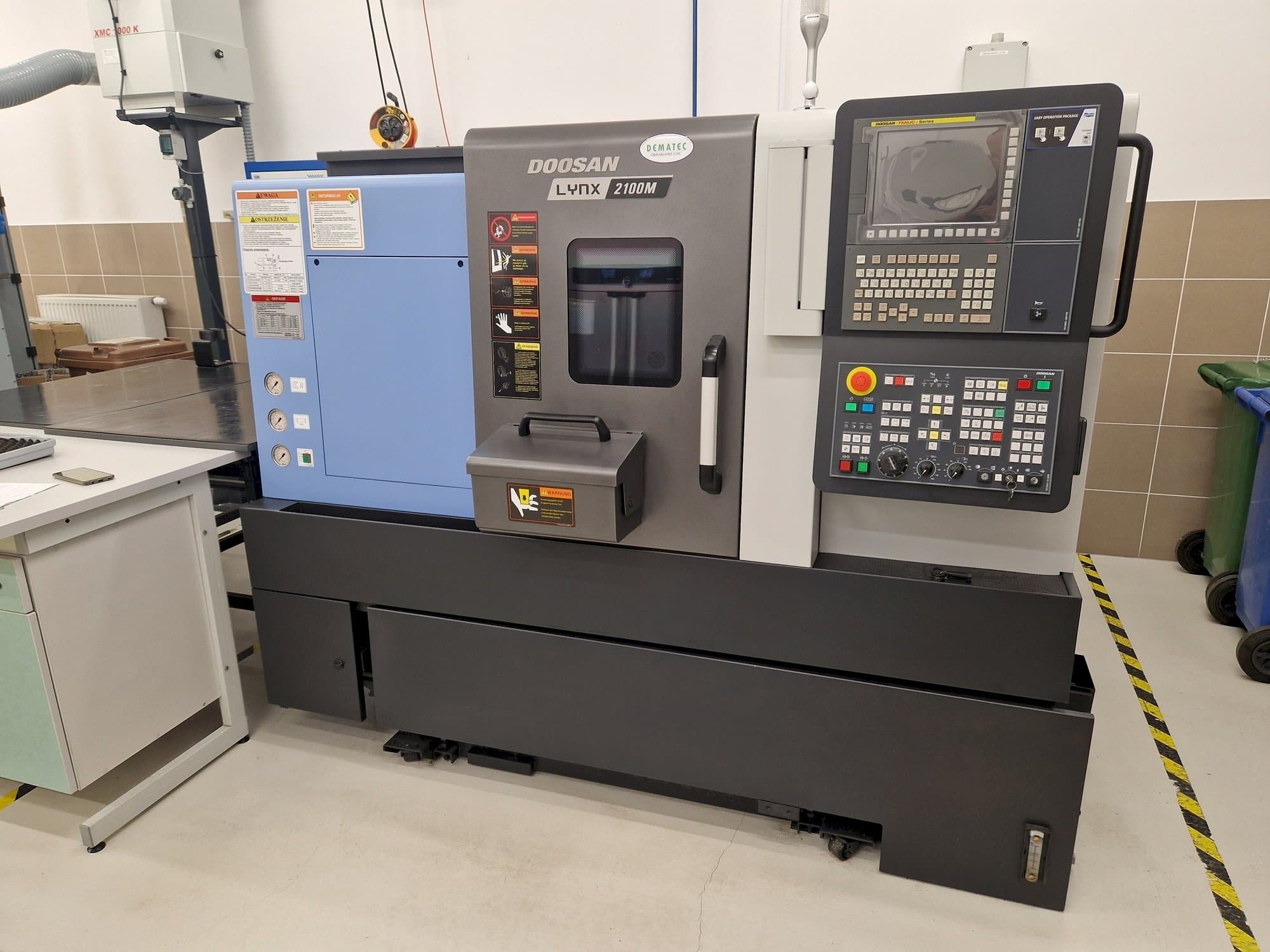 Front view of Doosan Lynx 2100ME  machine