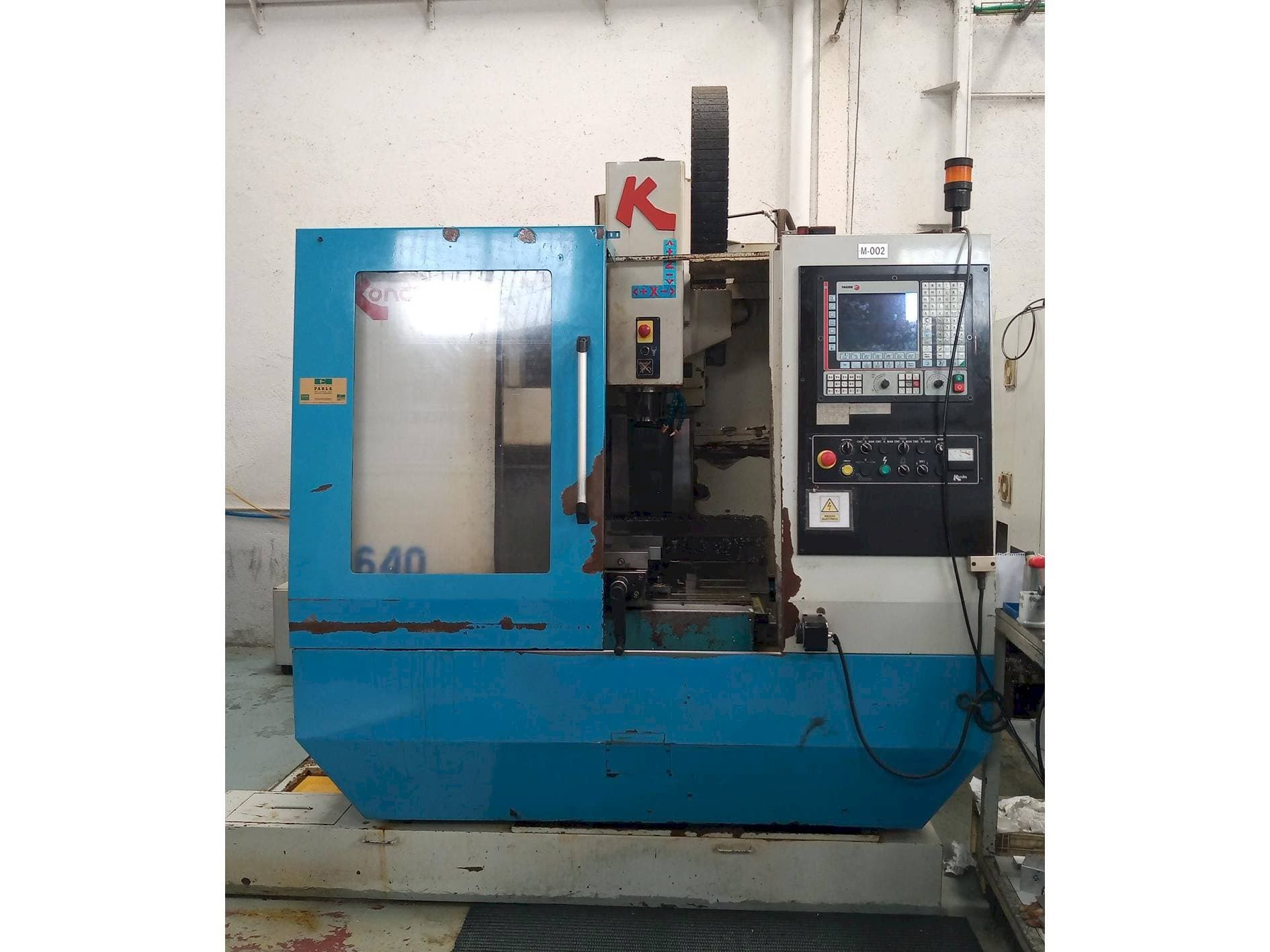 Front view of KONDIA B-640  machine