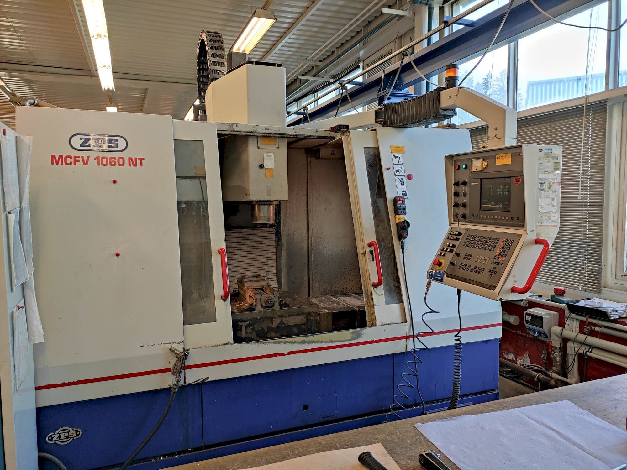 Front view of ZPS MCFV 1060 NT  machine