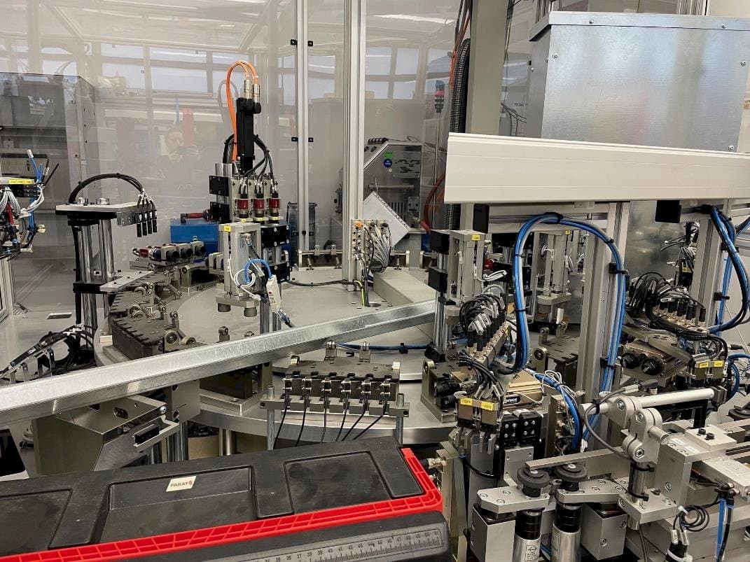 Front view of TEAM AUTOMATION BERLIN Tattoo Needle Testing System  machine