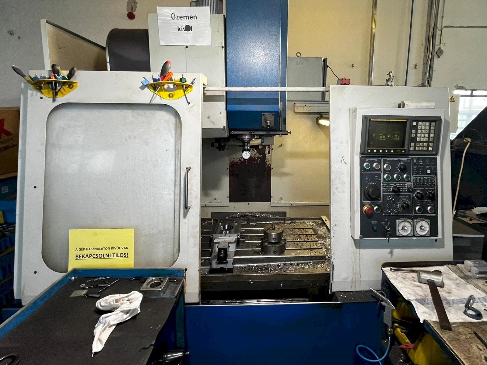 Front view of Kia KV 35C  machine