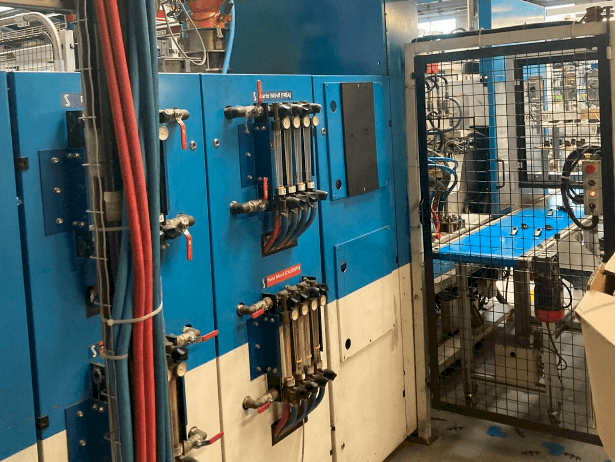 Front view of Engel ES 500/110 HL machine