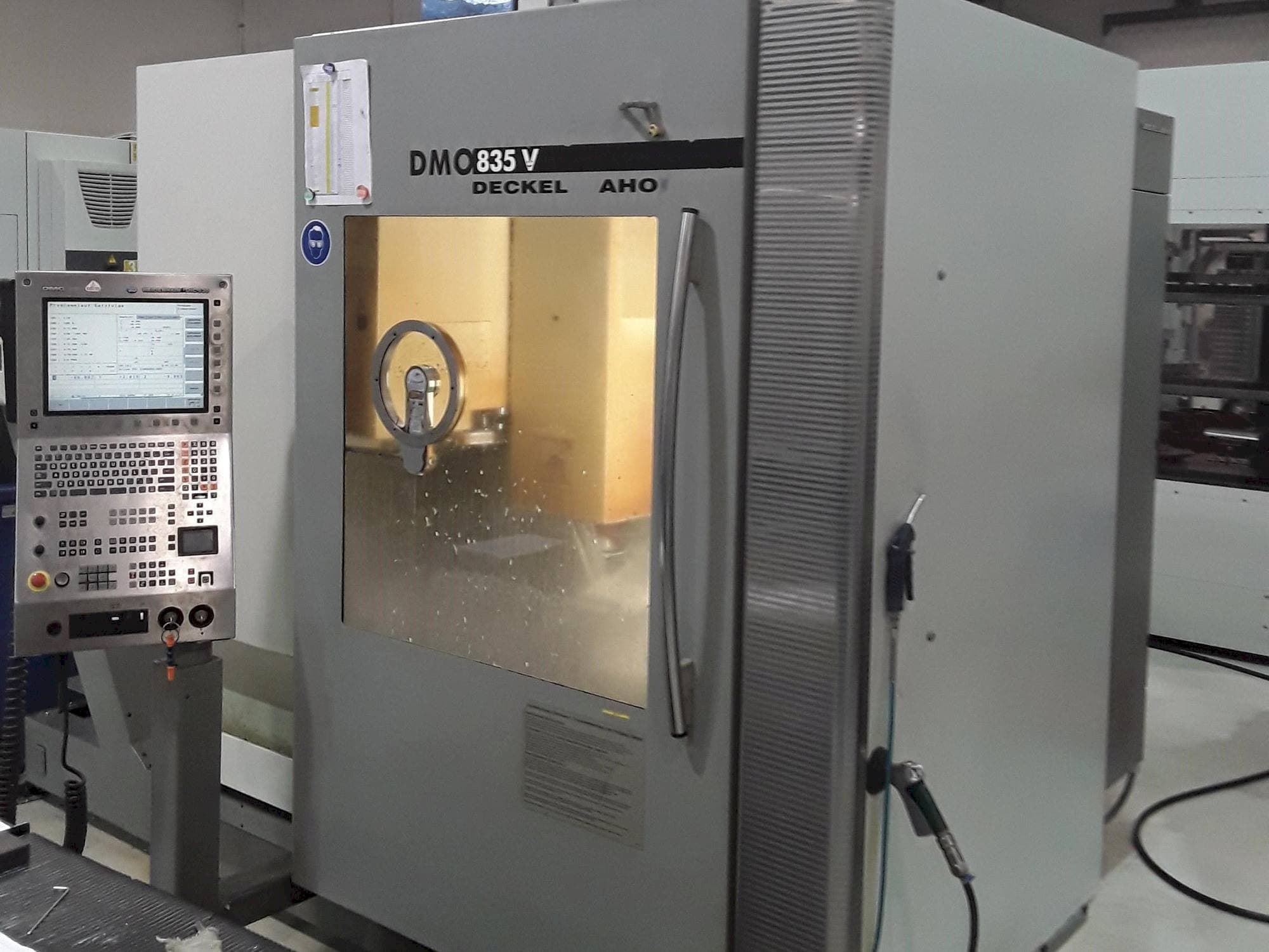 Front view of DECKEL MAHO DMC 835 V  machine