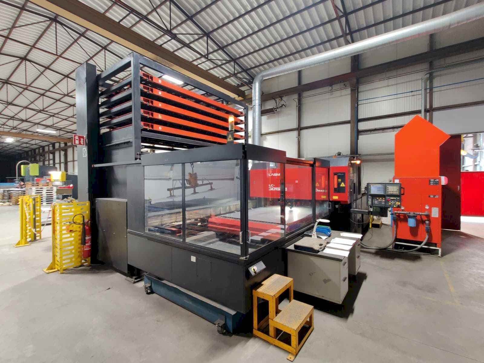 Front view of AMADA LC3015B3EU  machine