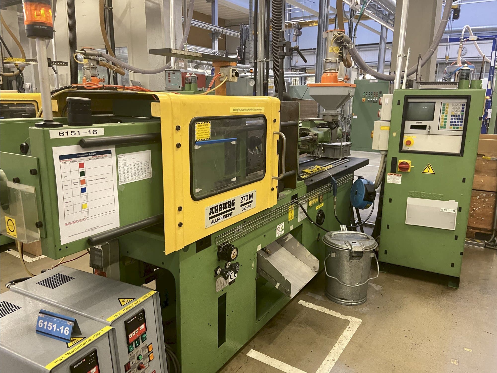 Front view of Arburg ALLROUNDER 270 M 350 - 90  machine