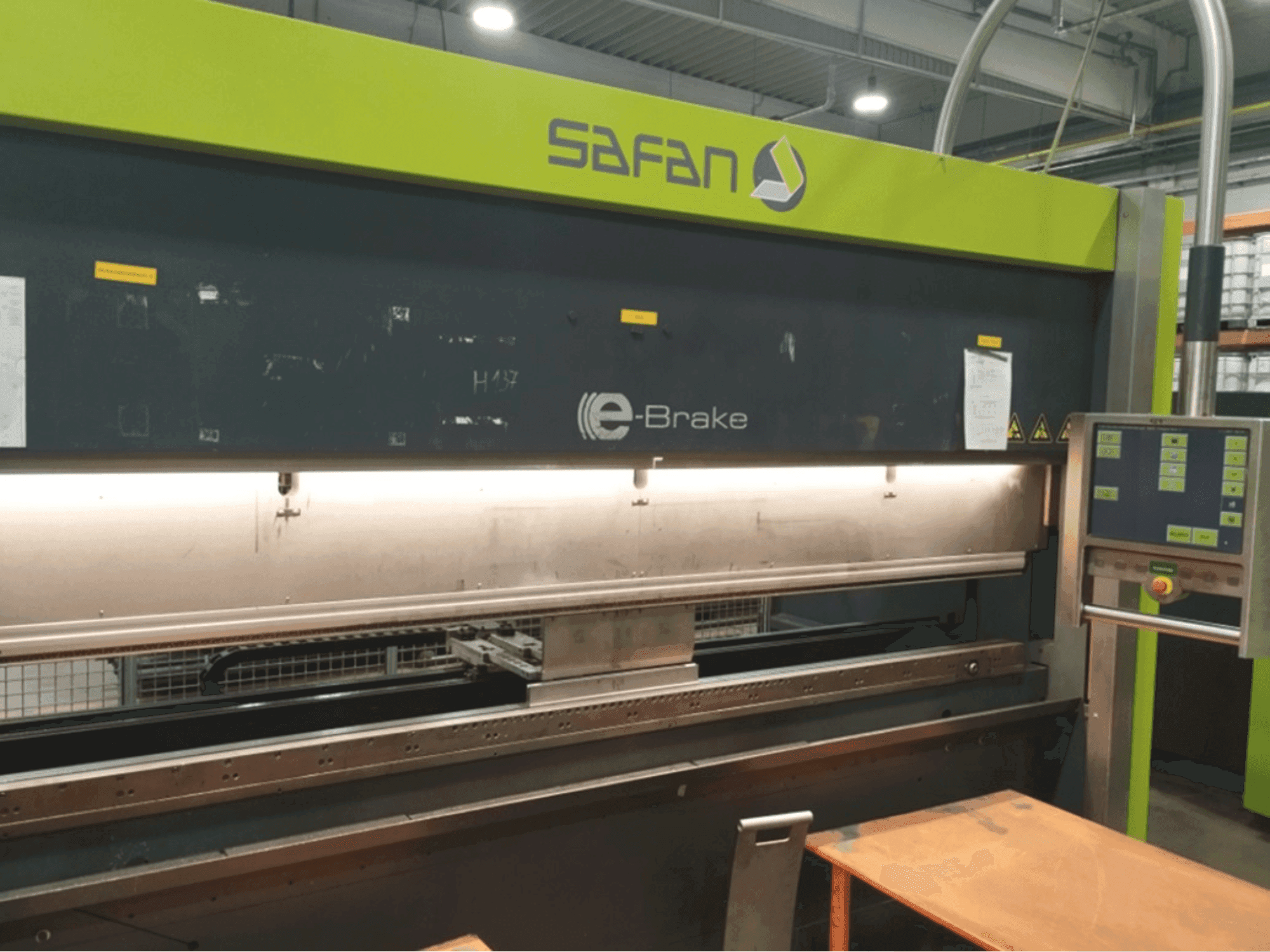 Front view of Safan SAFAN E-BRAKE 100-3100  machine