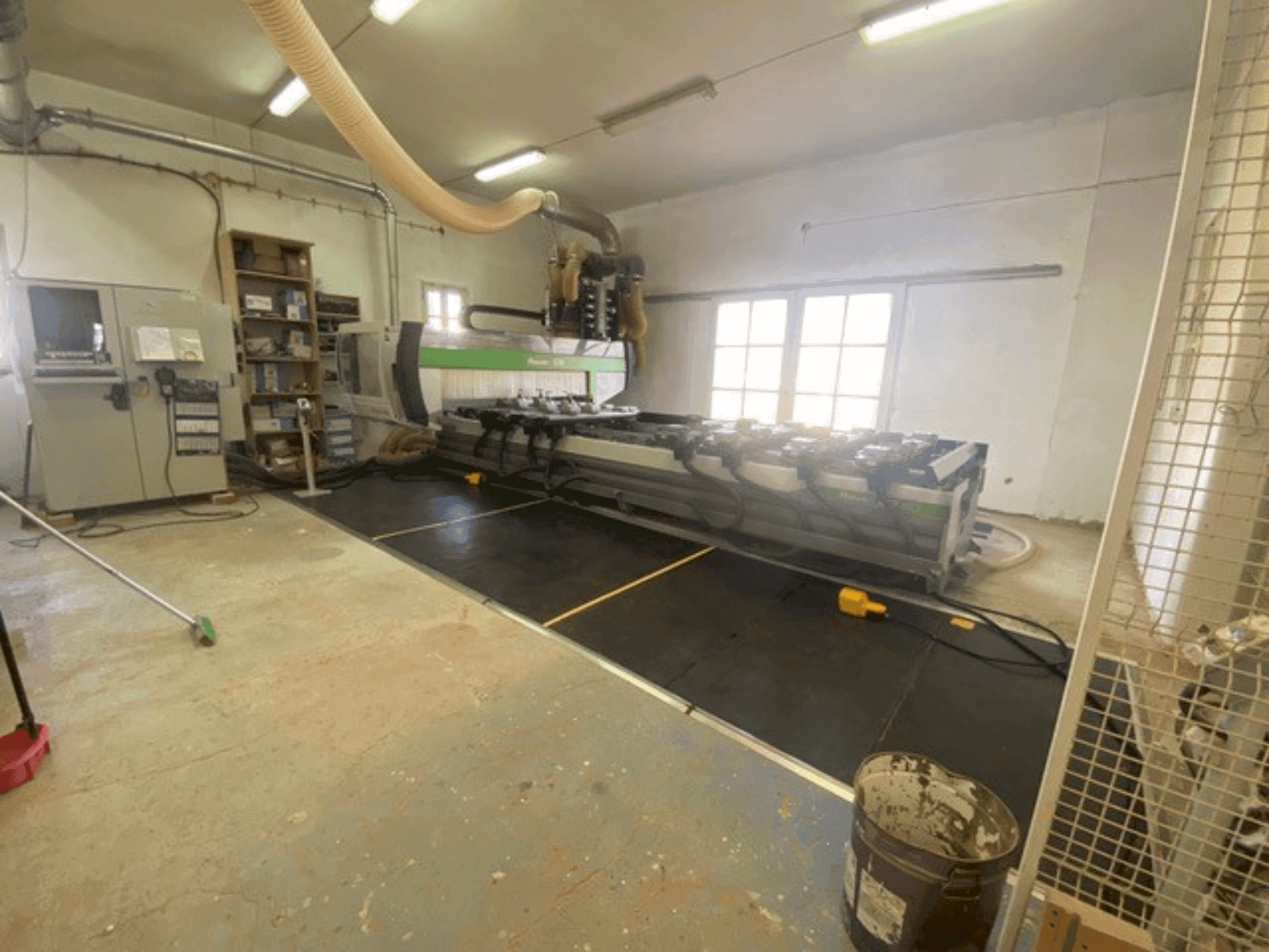 Front view of BIESSE ROVER C 9.50  machine