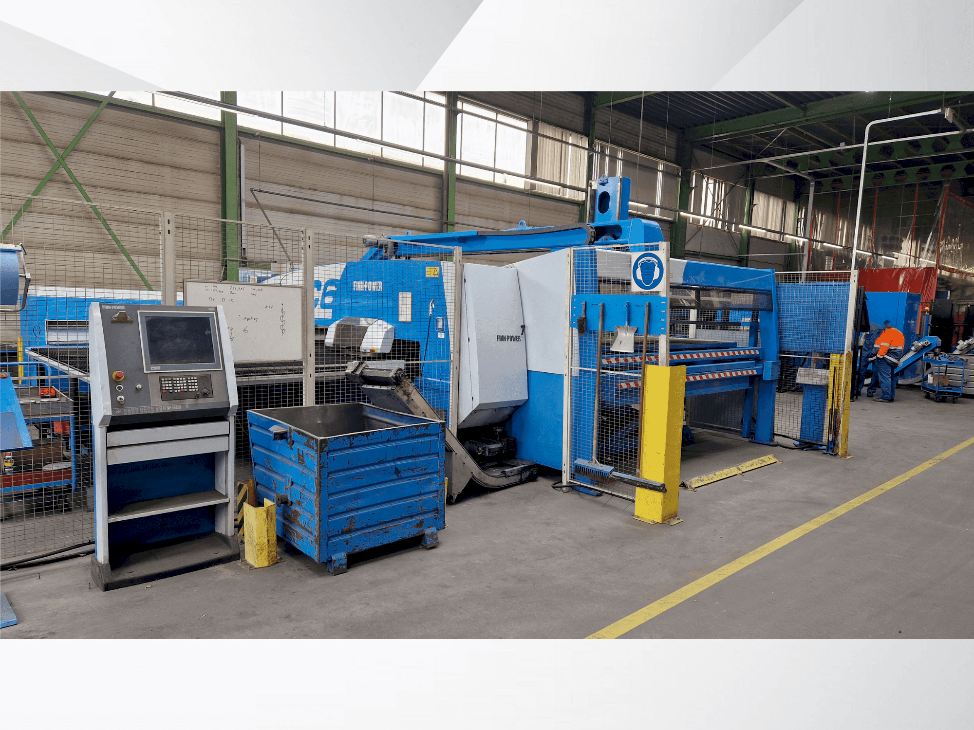 Front view of Finn-Power C6  machine