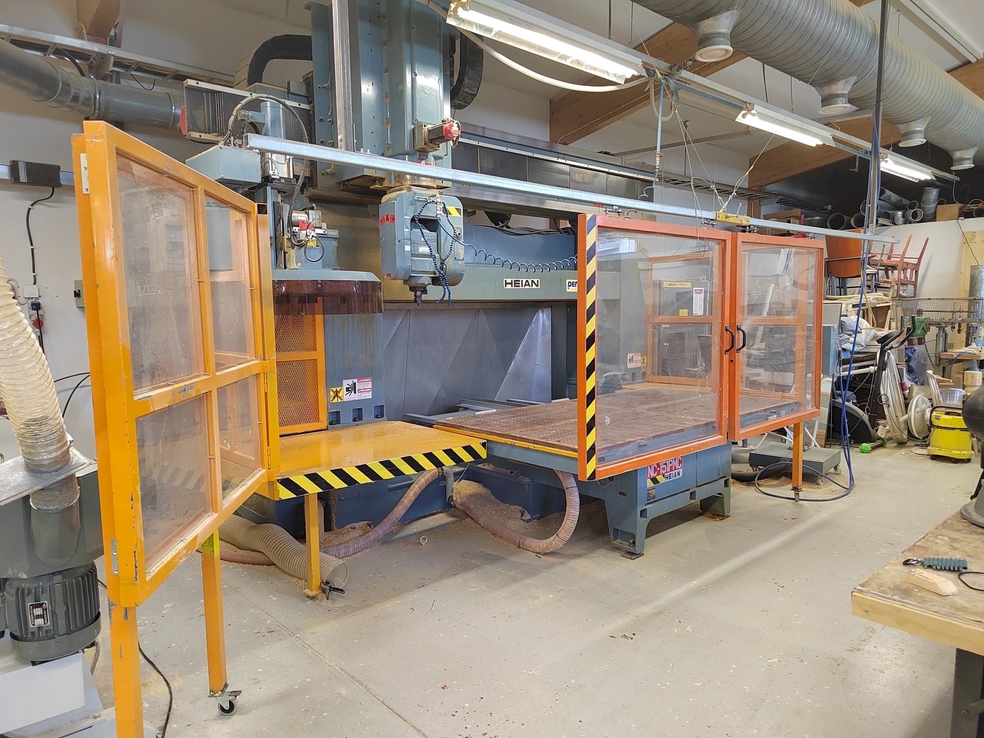 Front view of HEIAN NC 151  machine