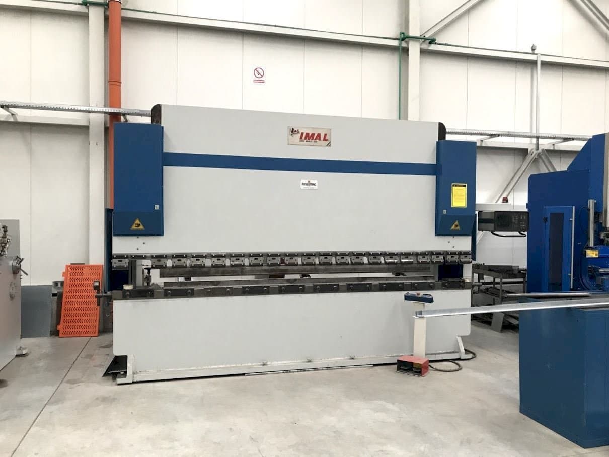 Front view of I.MA.L. E3A  machine