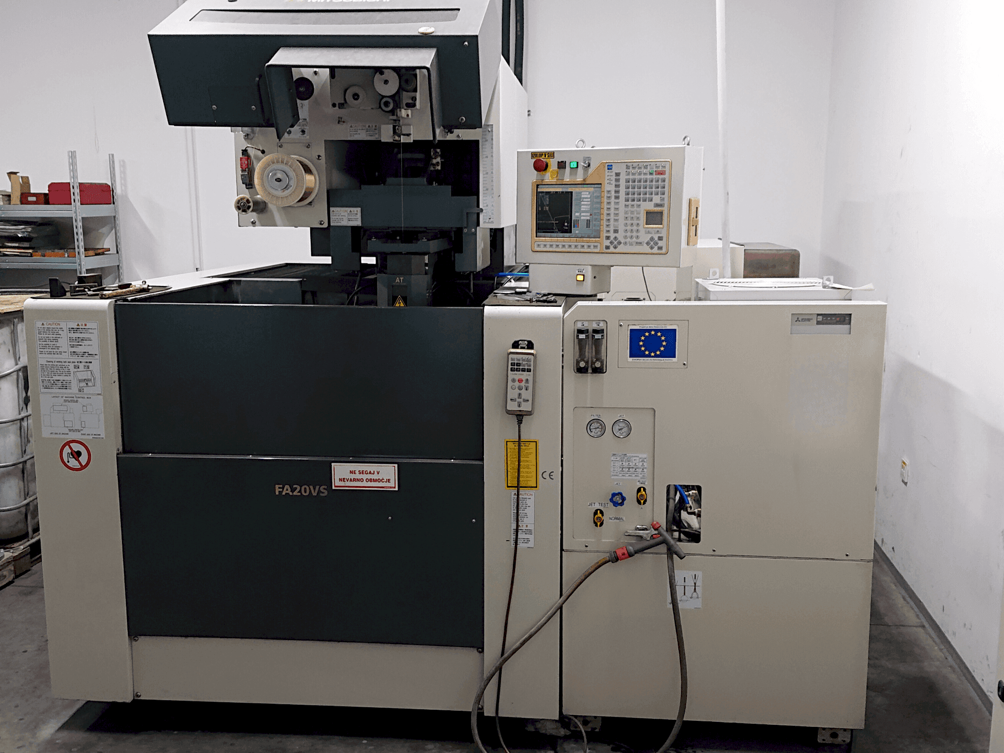 Front view of Mitsubishi Electric FA20-VS  machine