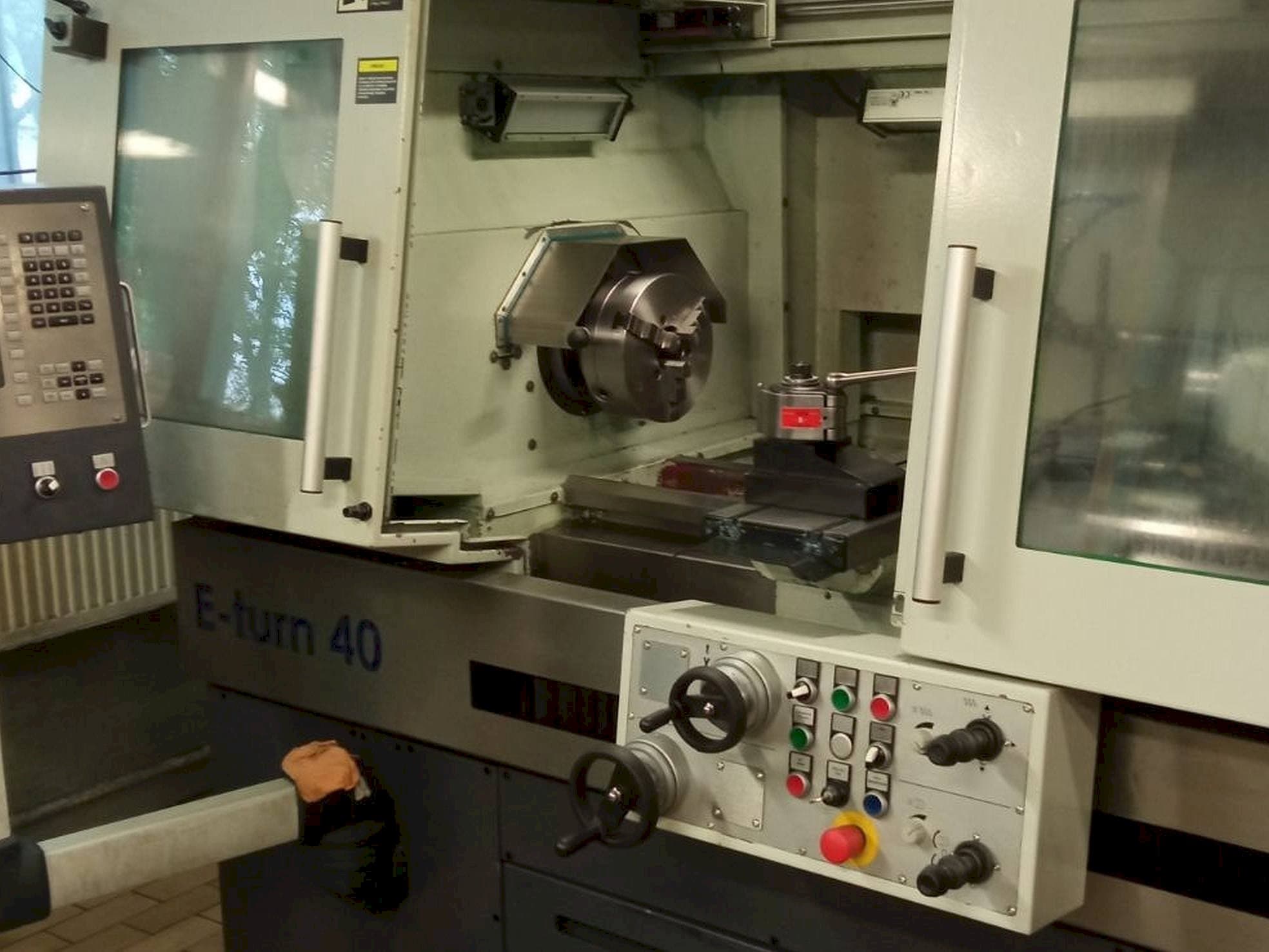 Front view of Avia									 E-turn 40  machine