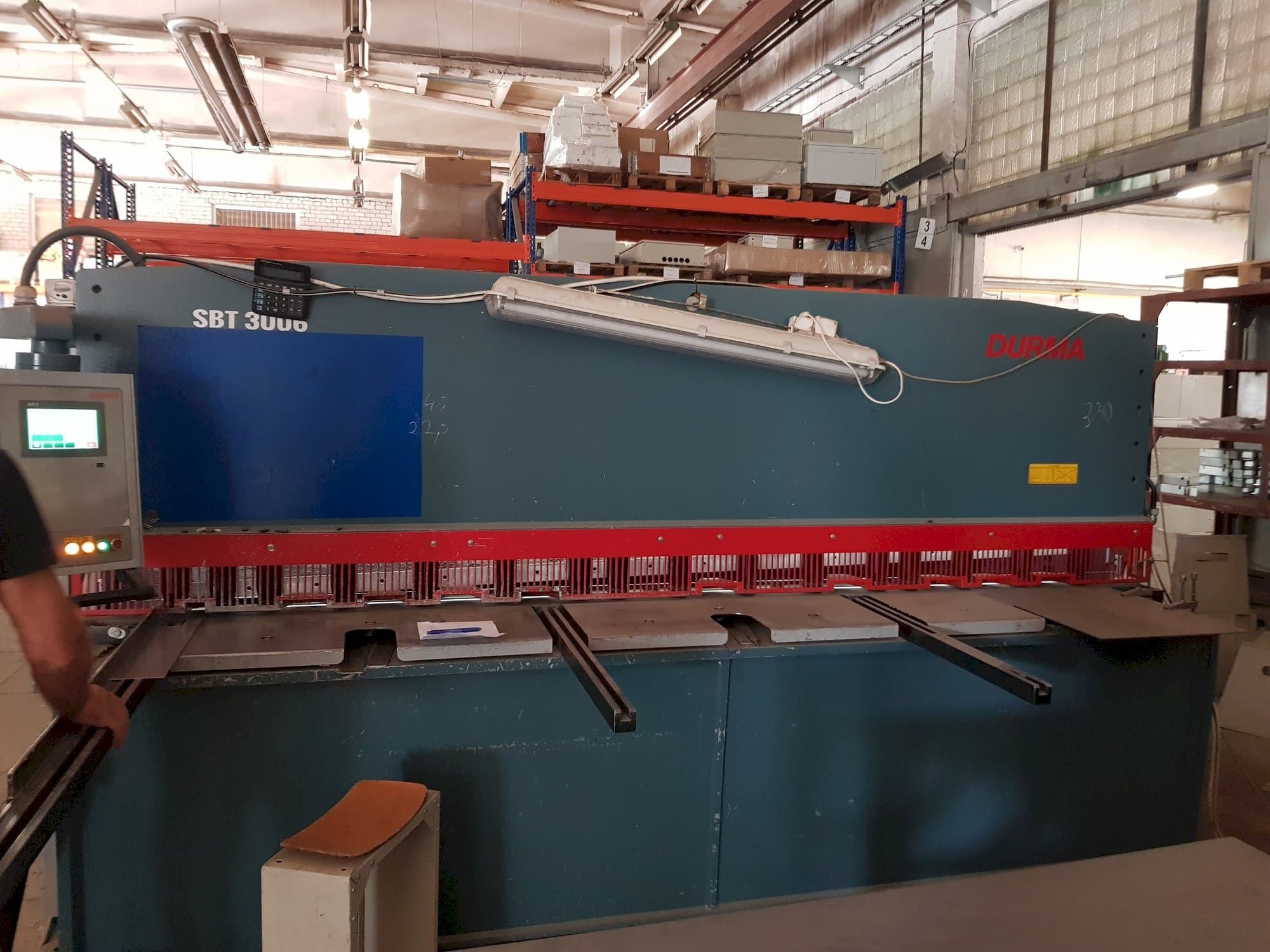 Front view of Durma SBT 3006  machine