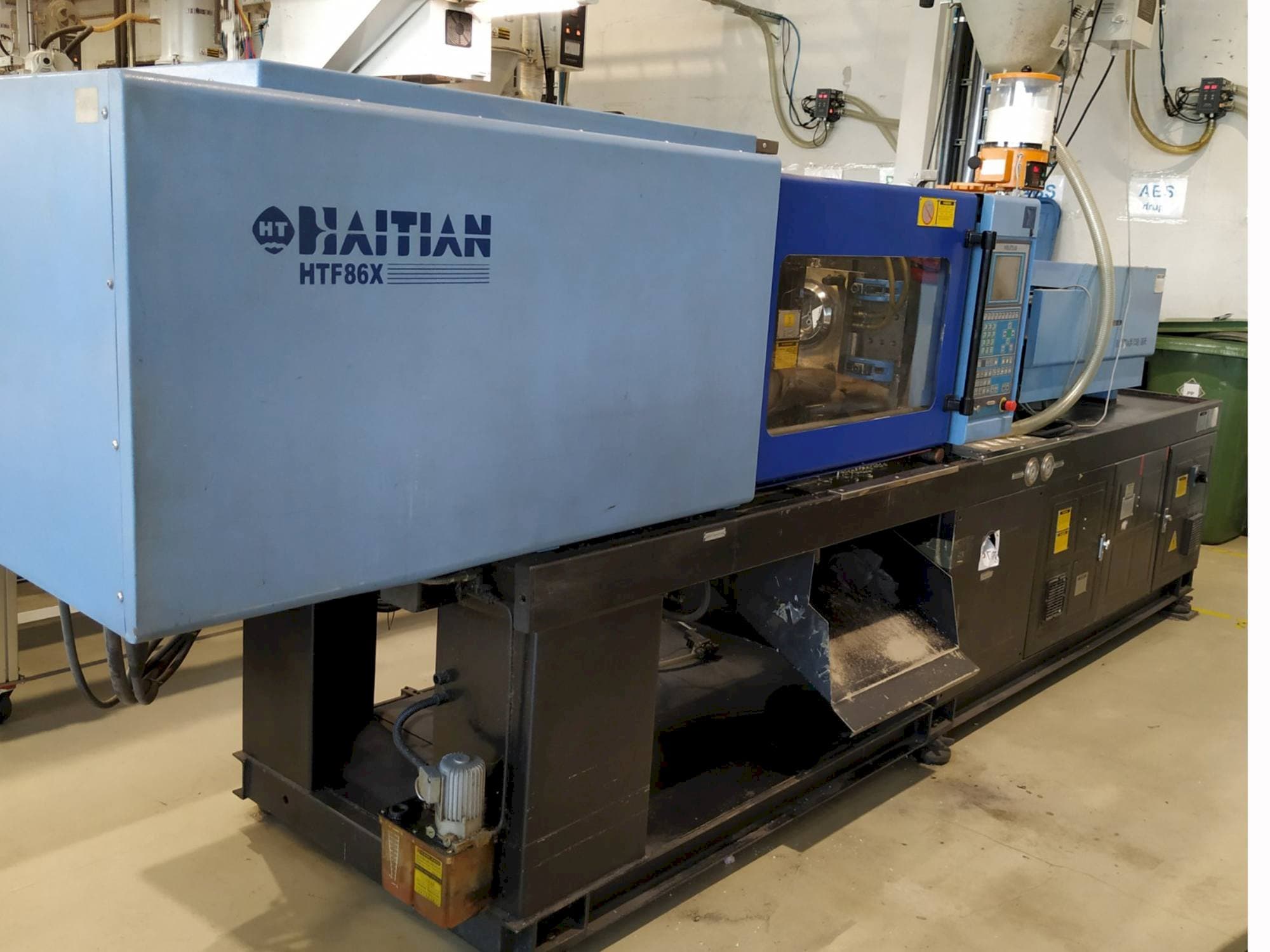 Left side view of HAITIAN HTF86X  machine