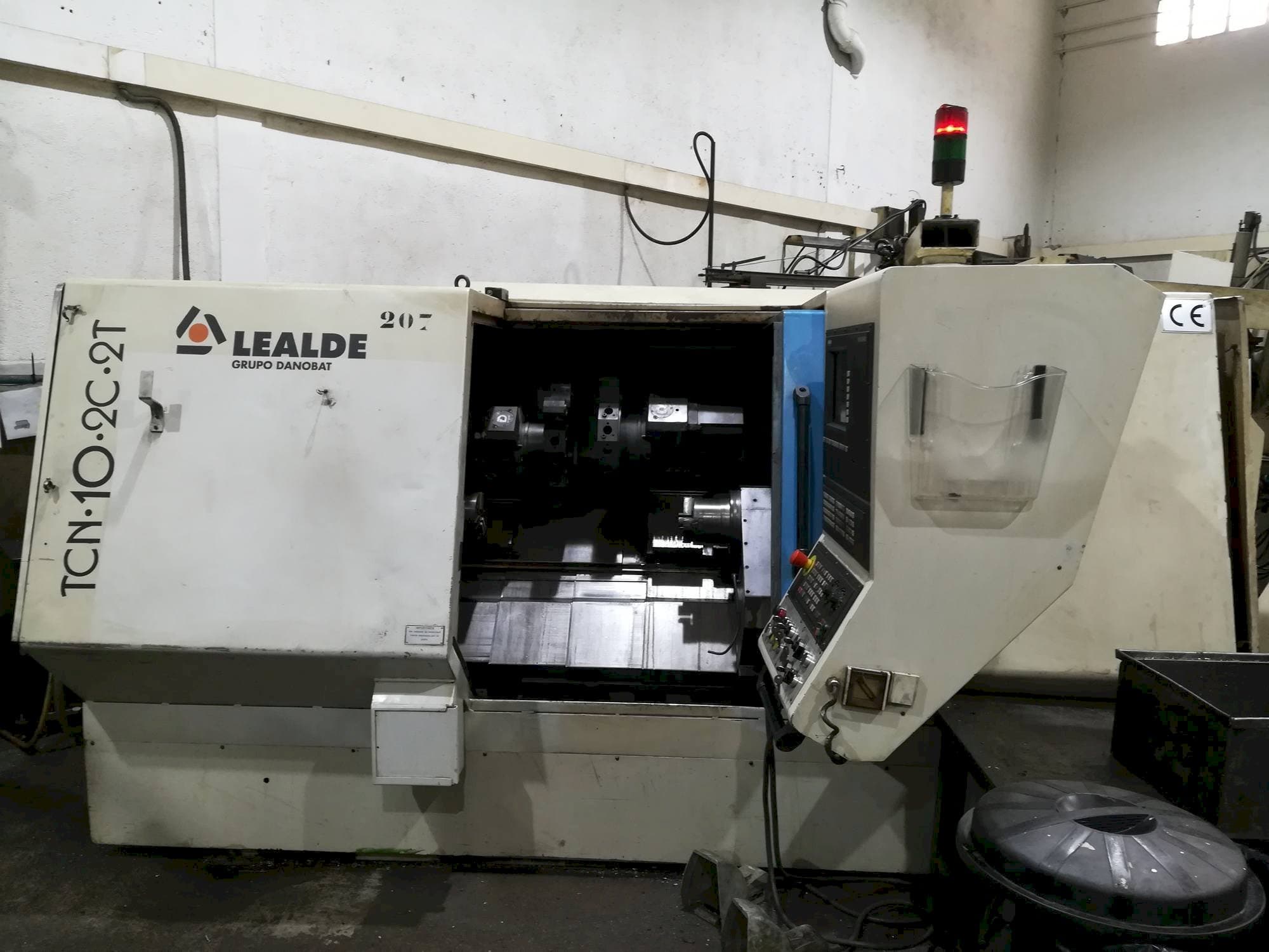 Front view of Lealde TCN 10 2C 2T  machine