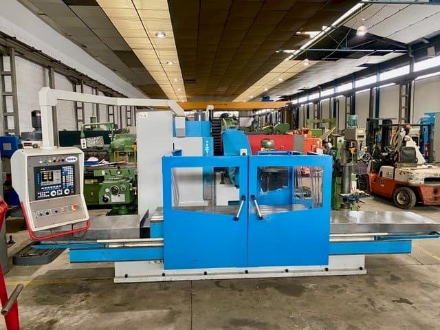 Front view of MSA RESCIA U-2  machine