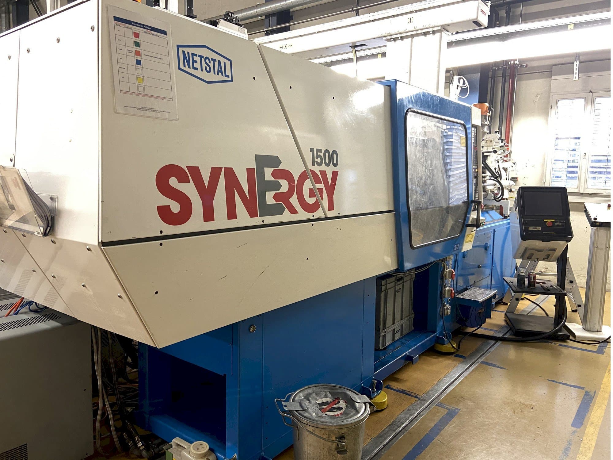 Front view of Netstal SYNERGY 1500 K 460  machine