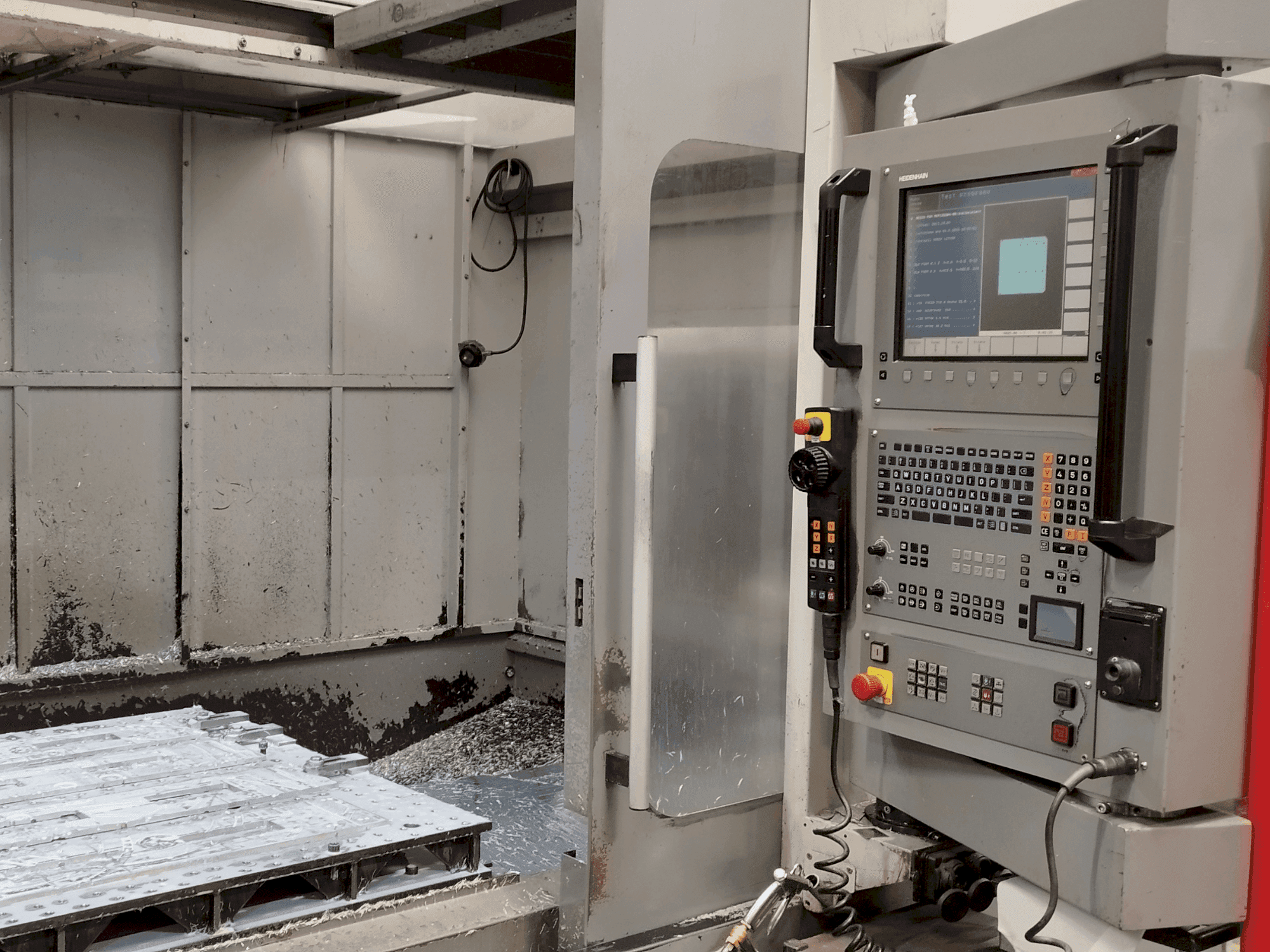 Front view of Leadwell V80I  machine