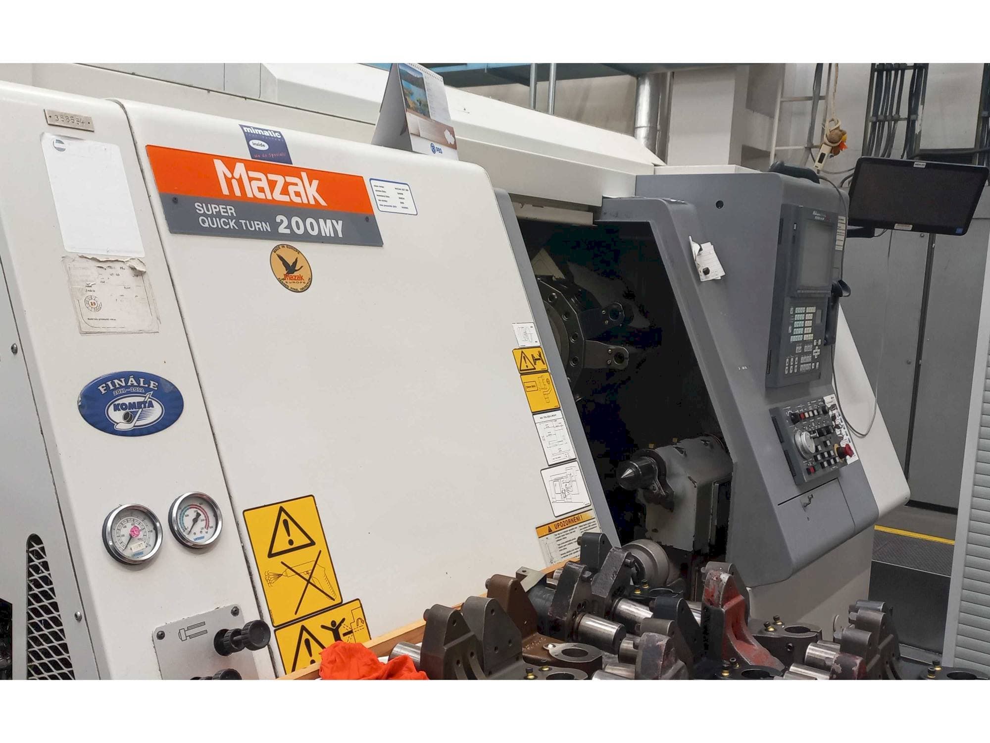 Front view of Mazak SQT 200MY  machine