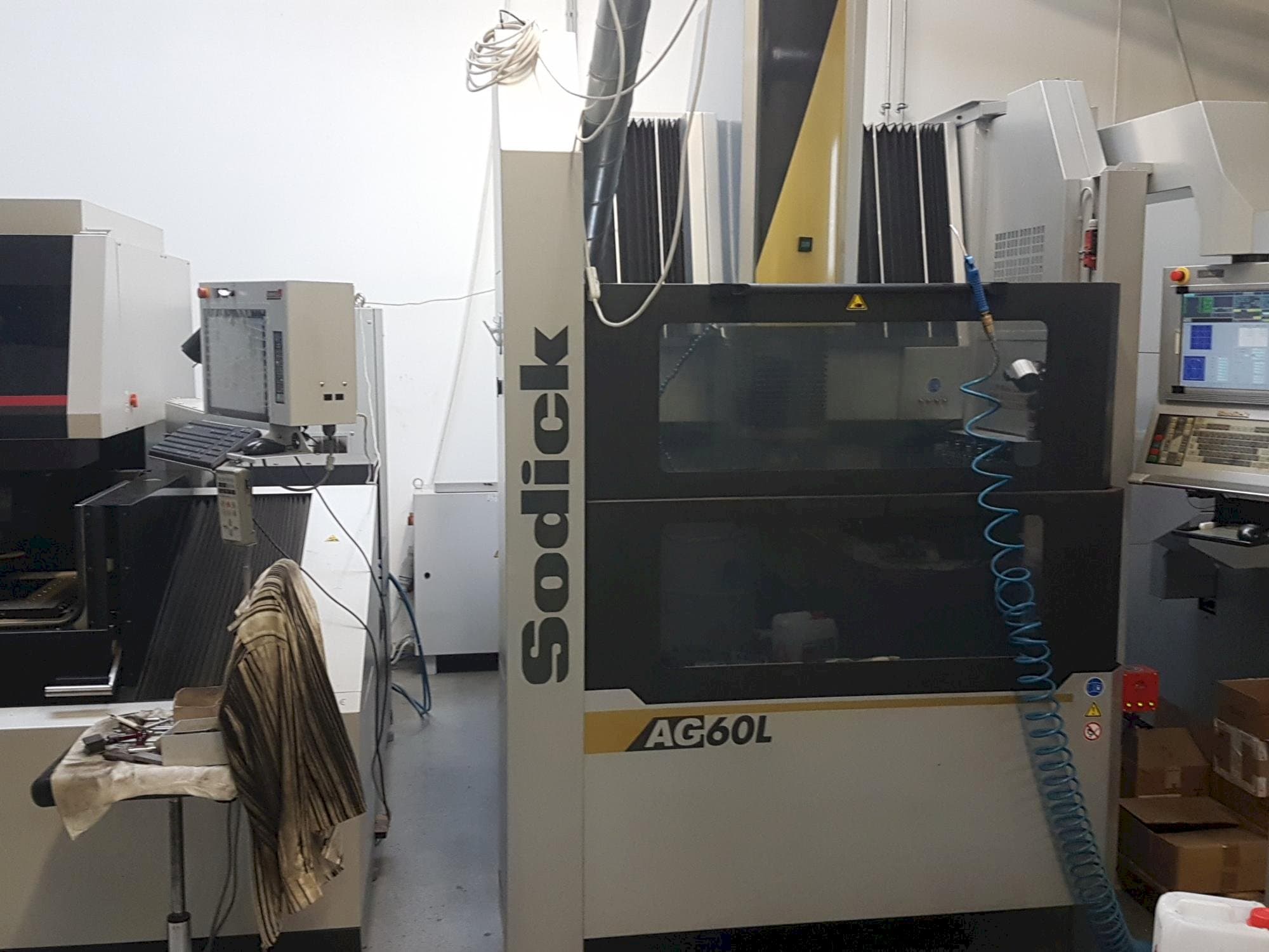 Front view of Sodick AG60L  machine
