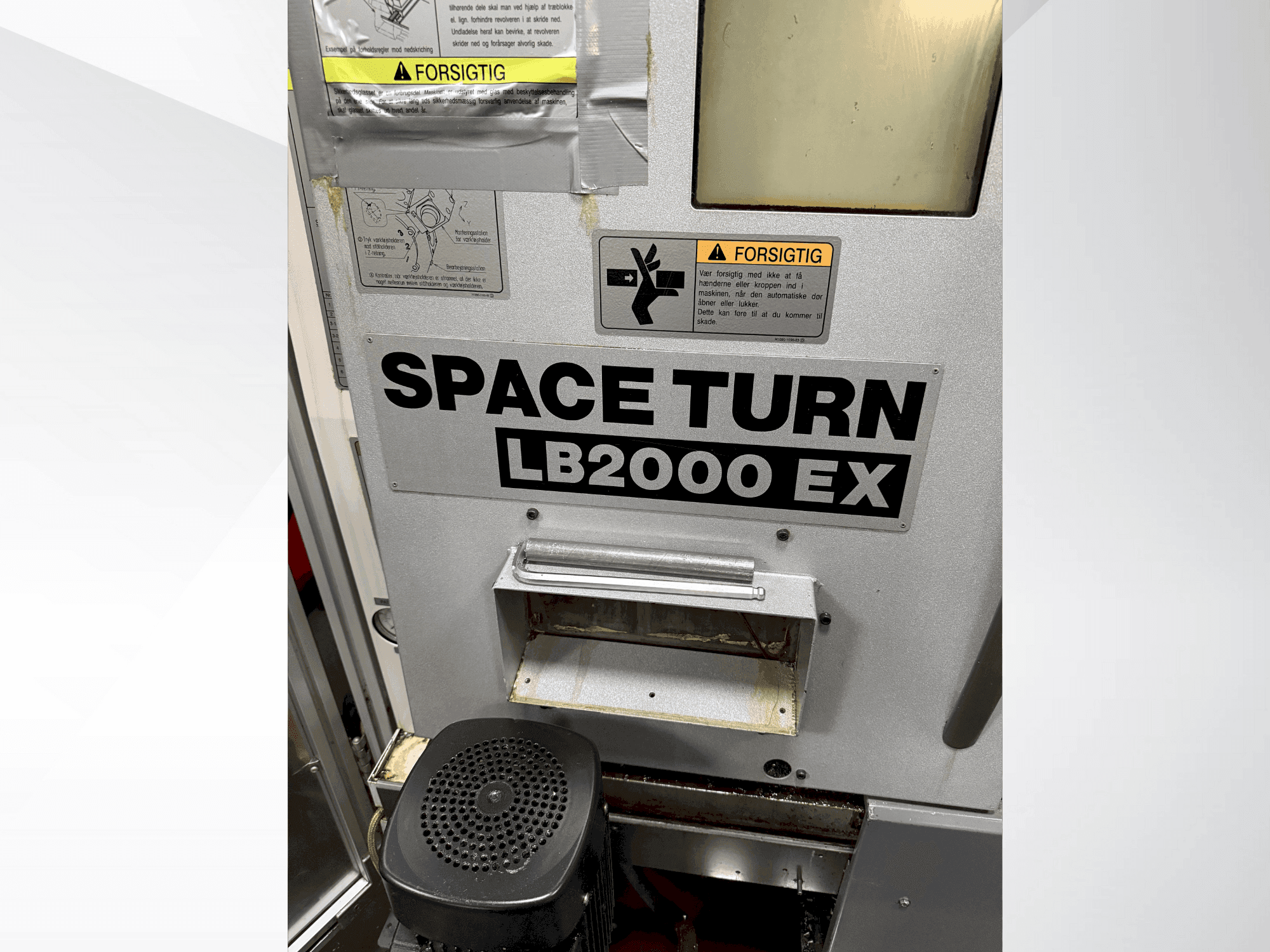 Front view of Okuma Space Turn LB2000 EX  machine