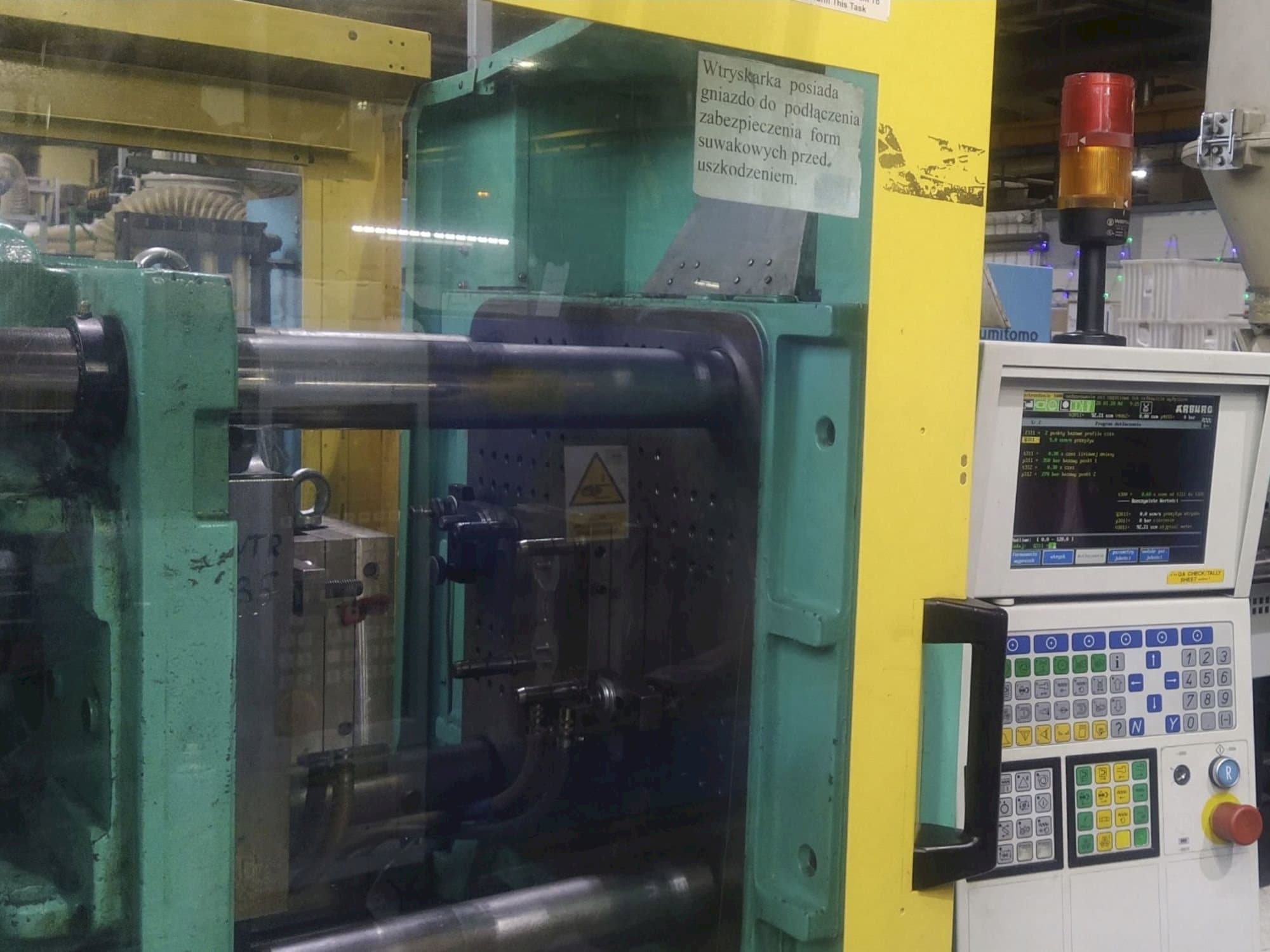 Front view of Arburg 420S ALLROUNDER 1000-350  machine