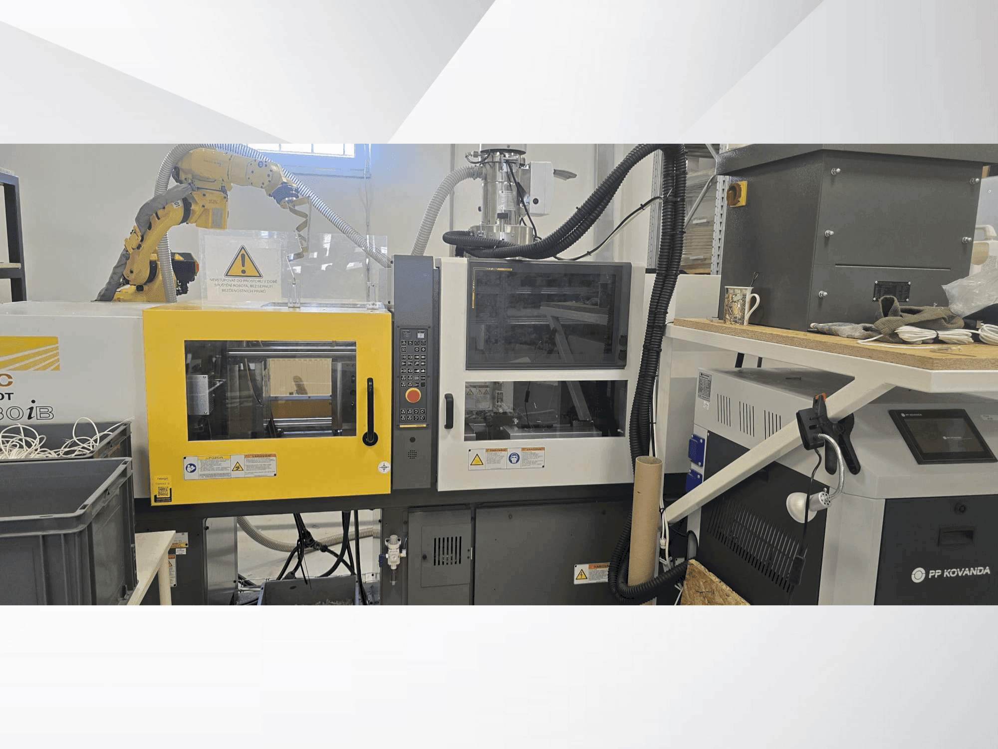 Front view of FANUC Roboshot alpha-i30B  machine