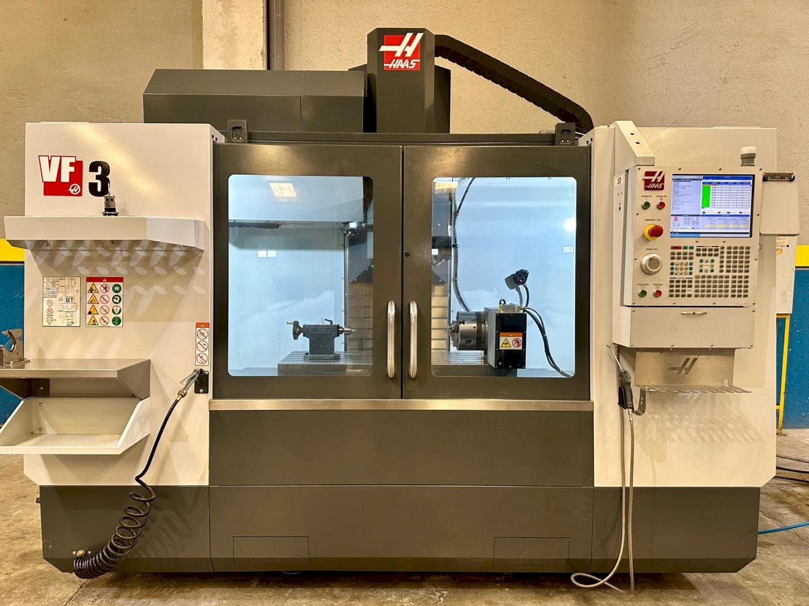 Front view of HAAS VF-3  machine