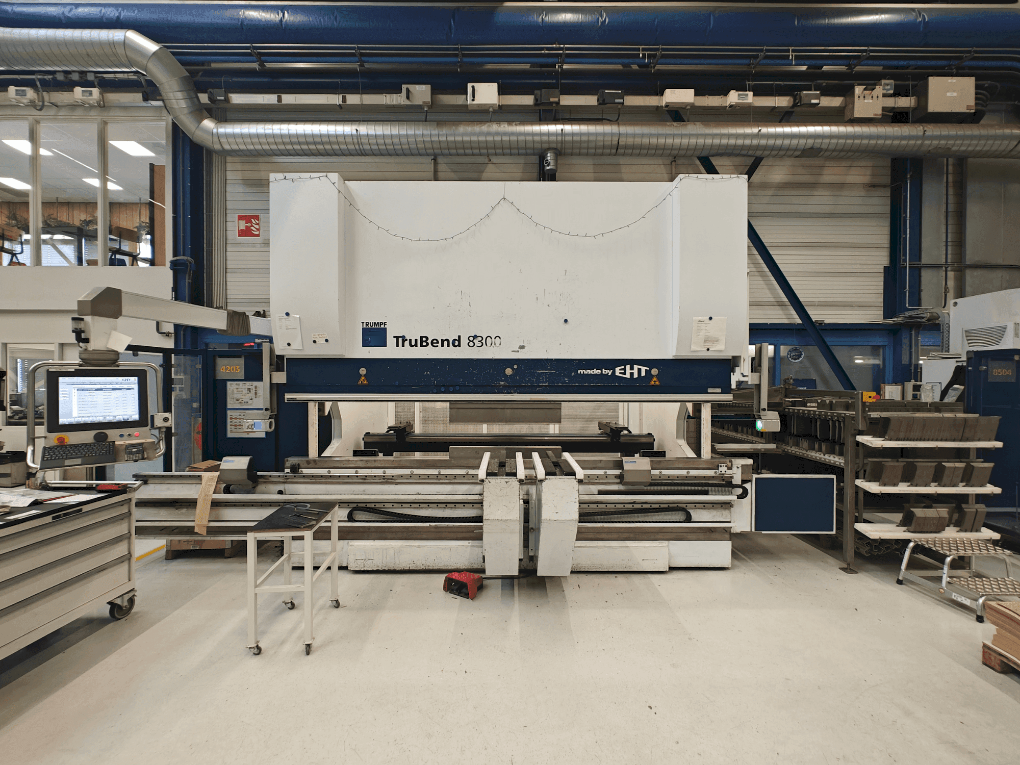 Front view of EHT TruBend 8300-40  machine