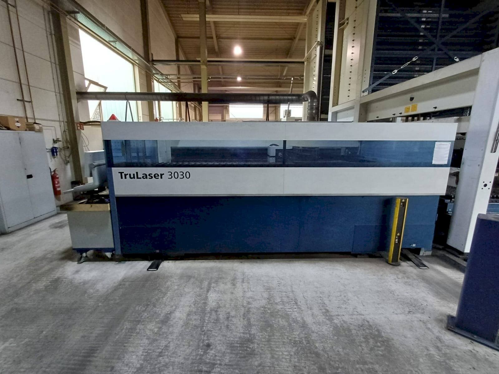 Front view of TRUMPF TruLaser 3030  machine