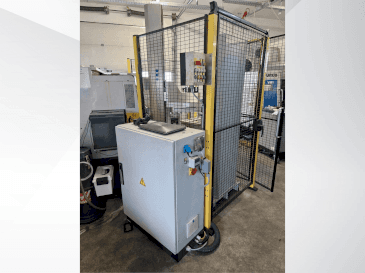 Front view of Zeroclamp Zerobot 100P  machine