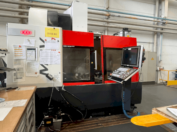 Front view of MAS MCV 1270 Power  machine