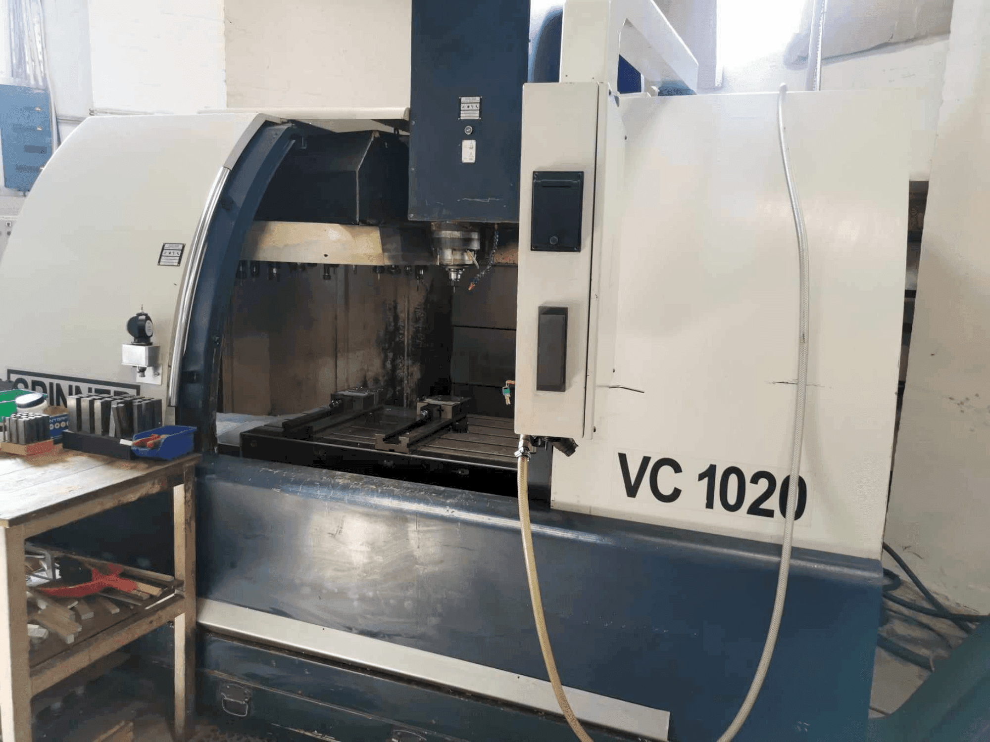 Front view of SPINNER VC 1020 machine