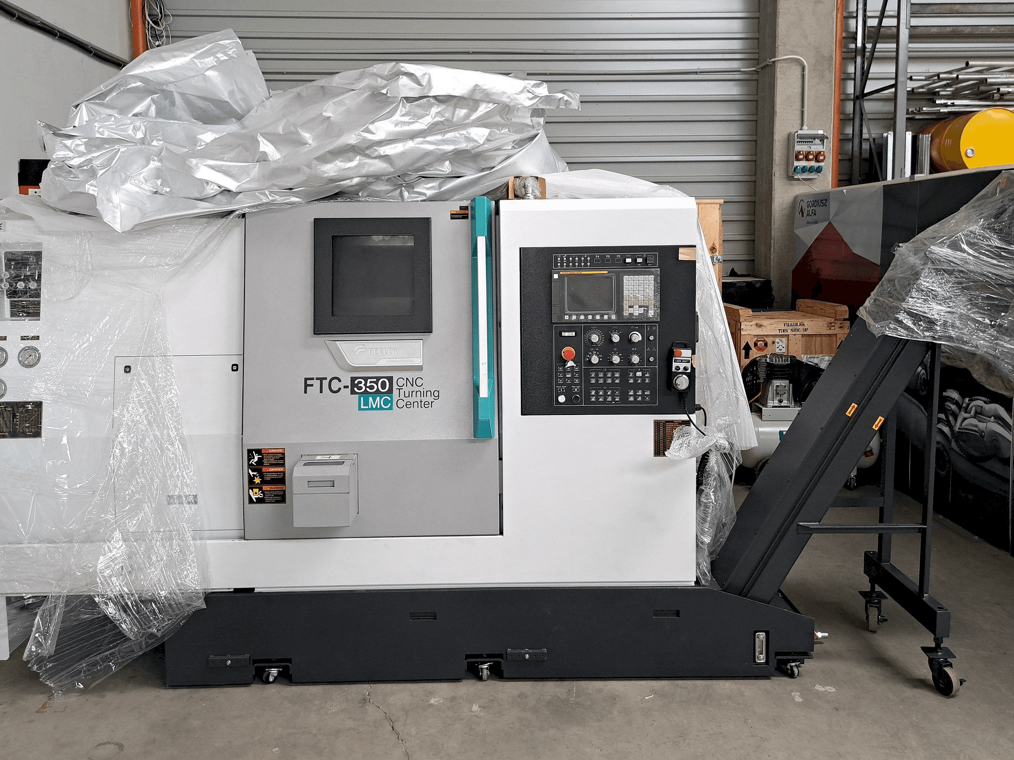 Front view of Feeler FTC 350 LMC machine