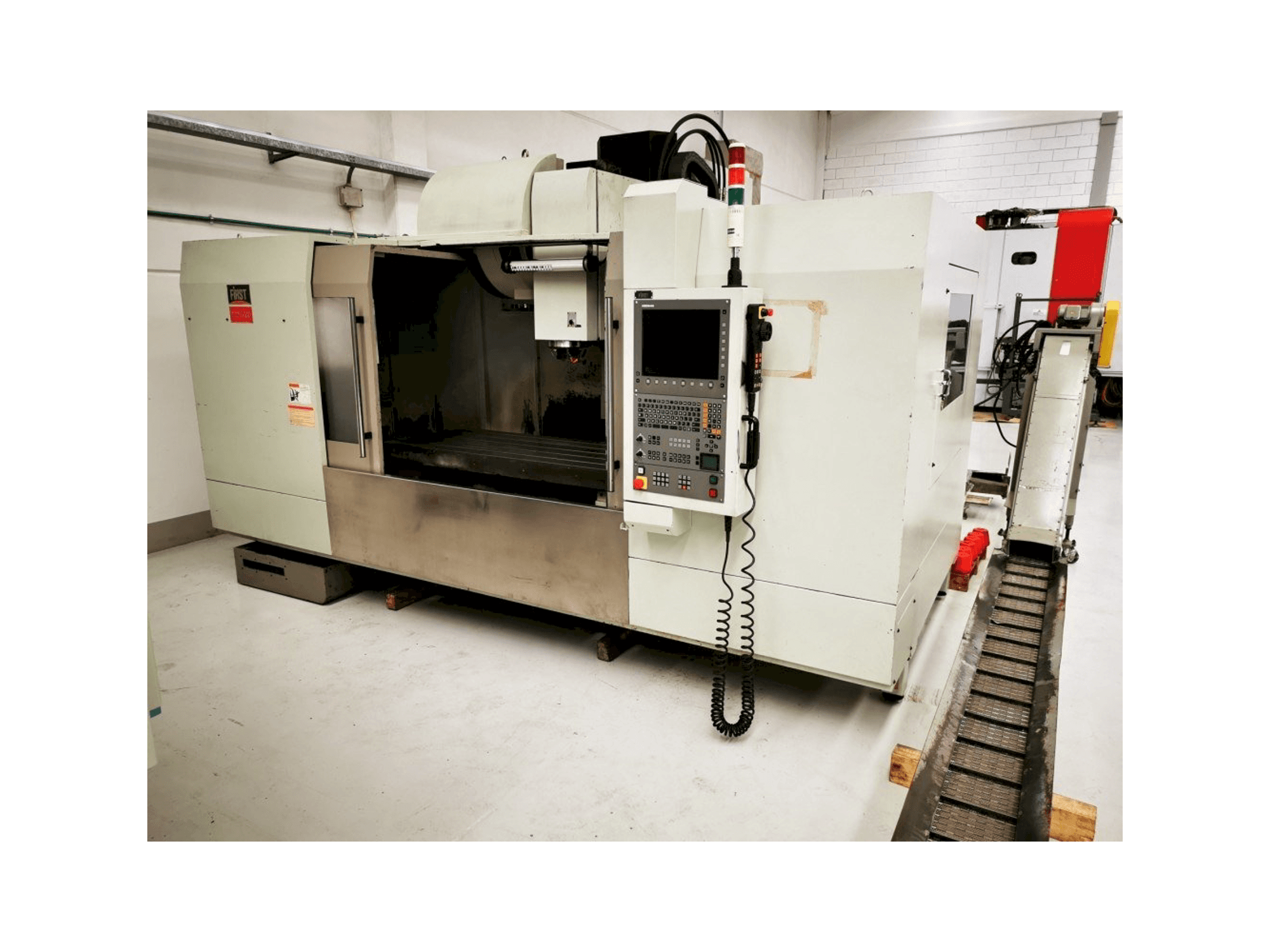 Front view of FIRST MCV 1500 machine