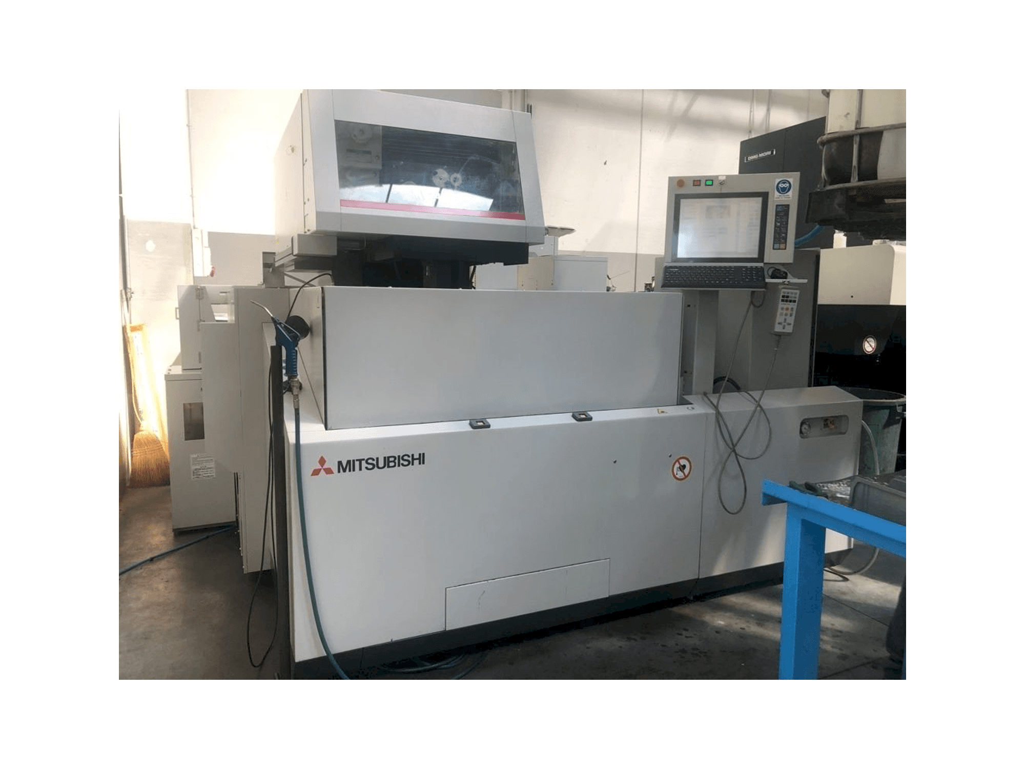 Front view of Mitsubishi MV2400S machine