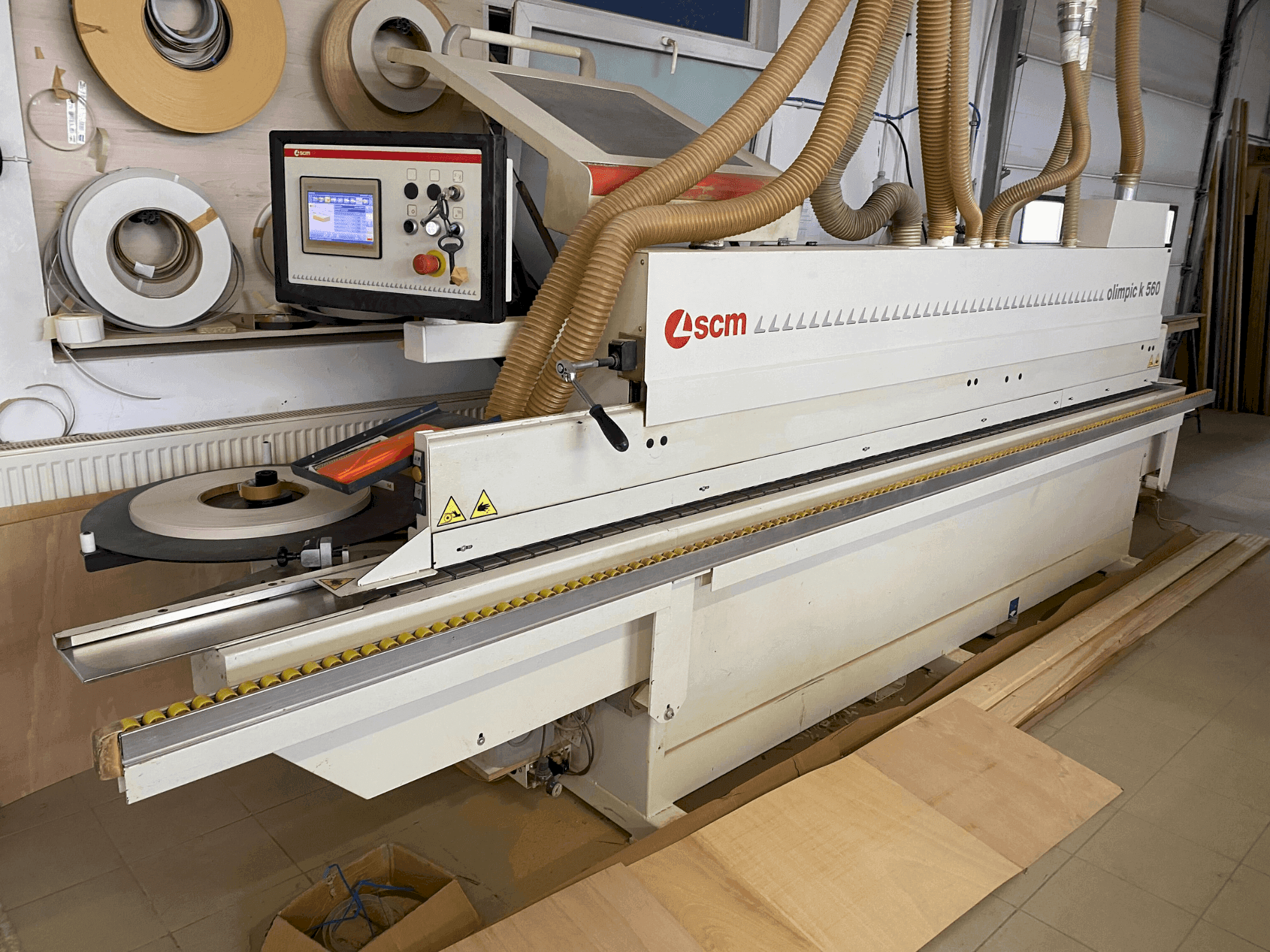 Front view of SCM OLIMPIC K 560 machine
