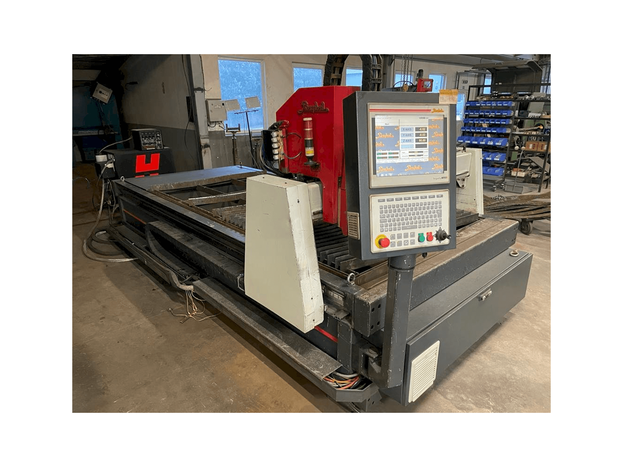 Front view of Baykal BPH 1503 + Hypertherm HPR 130 machine