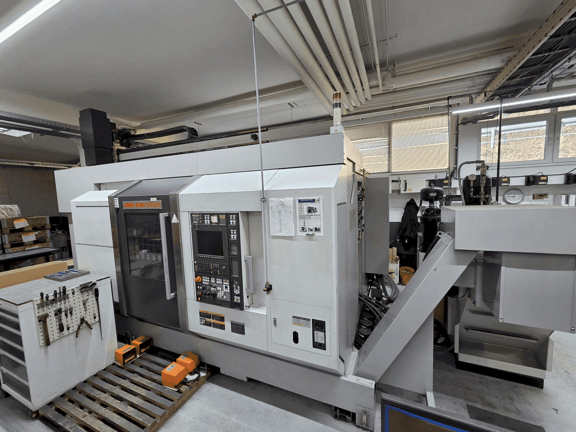 Front view of DMG Seiki NZ2000 machine