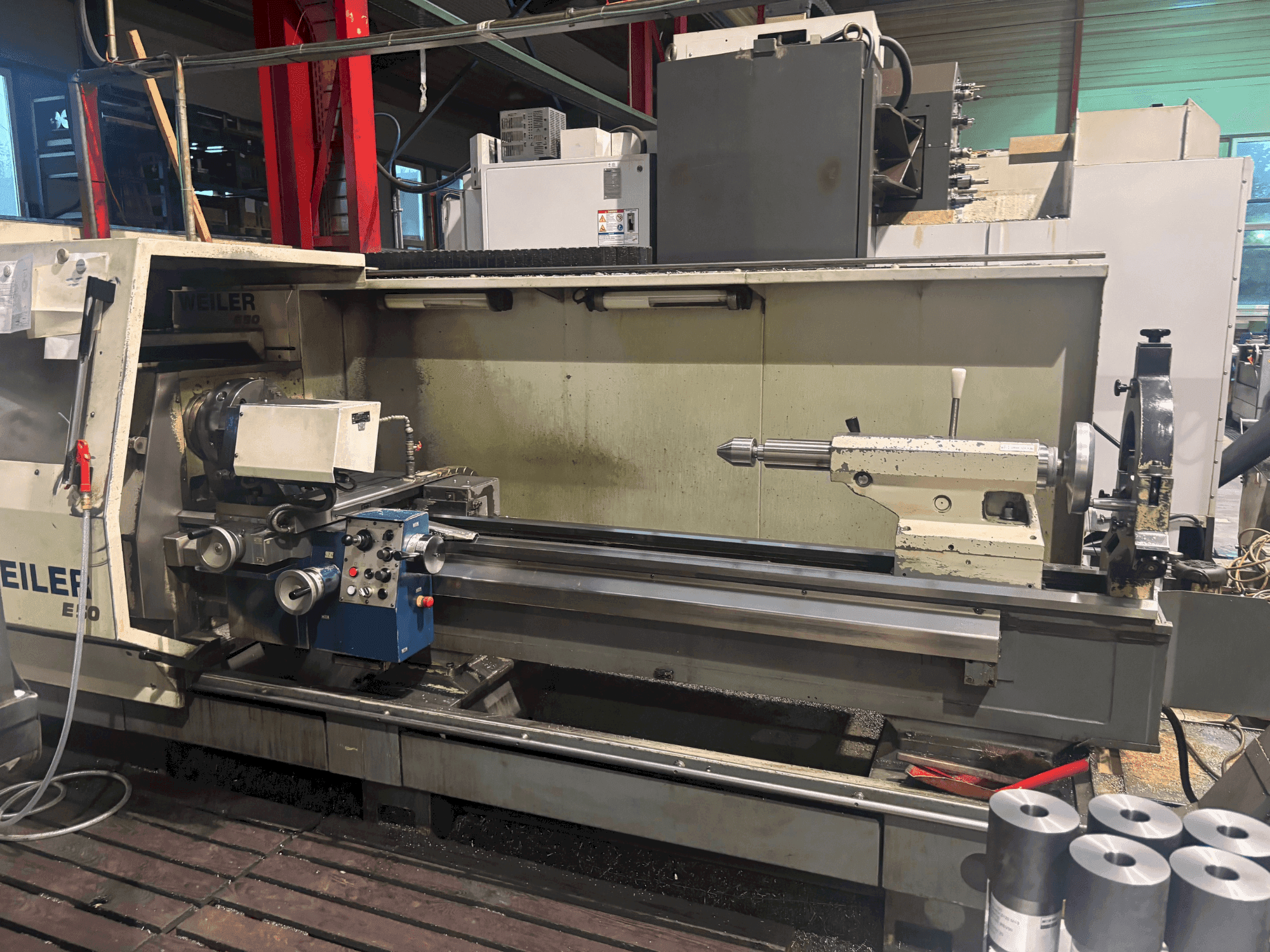 Front view of Weiler E50 machine