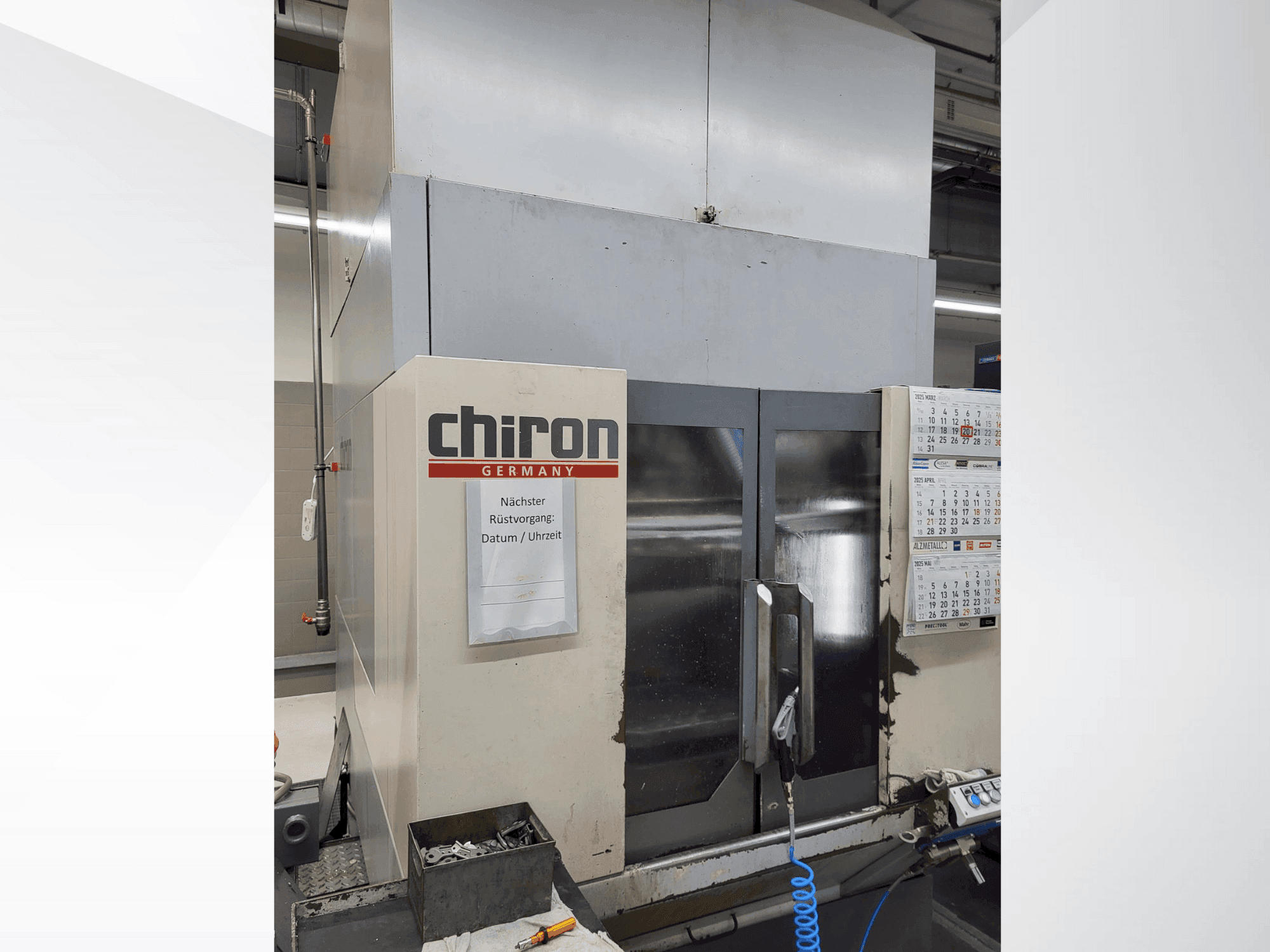 Front view of CHIRON FZ 18 W machine